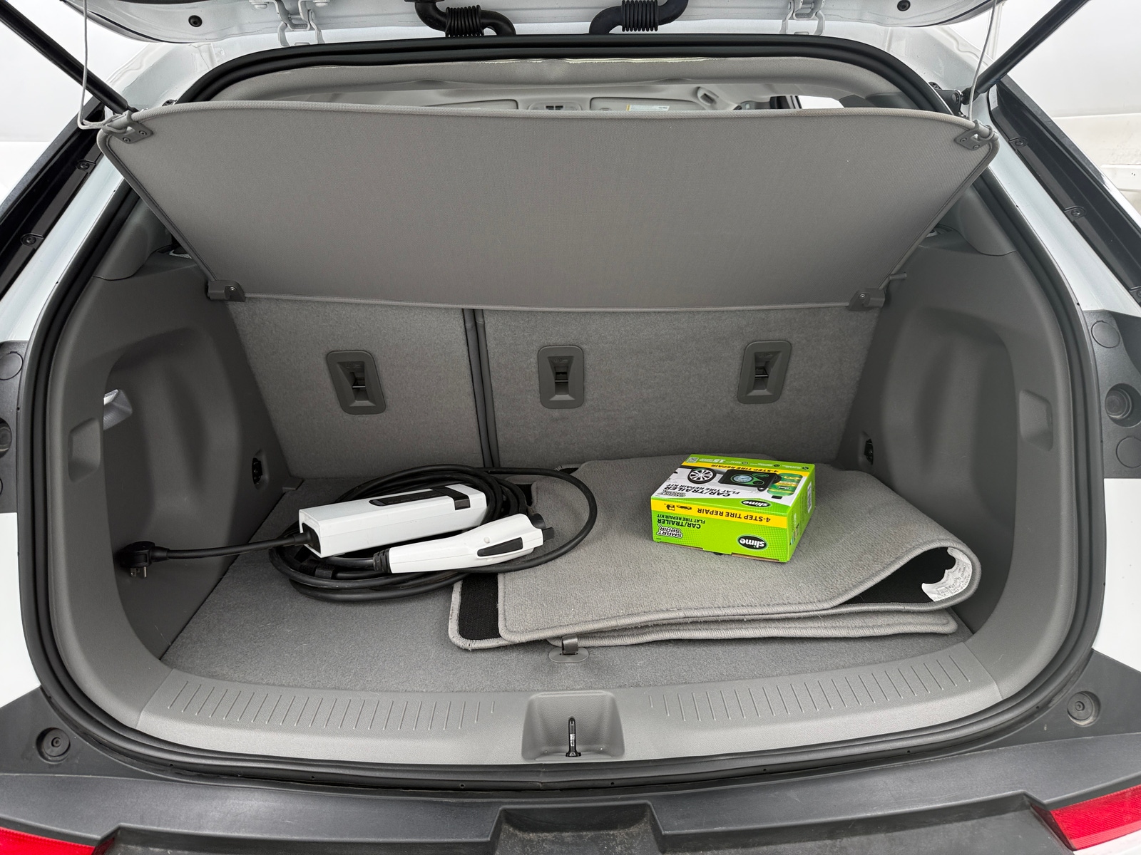 Thumbnail: 2023 Chevrolet Bolt EUV - 6