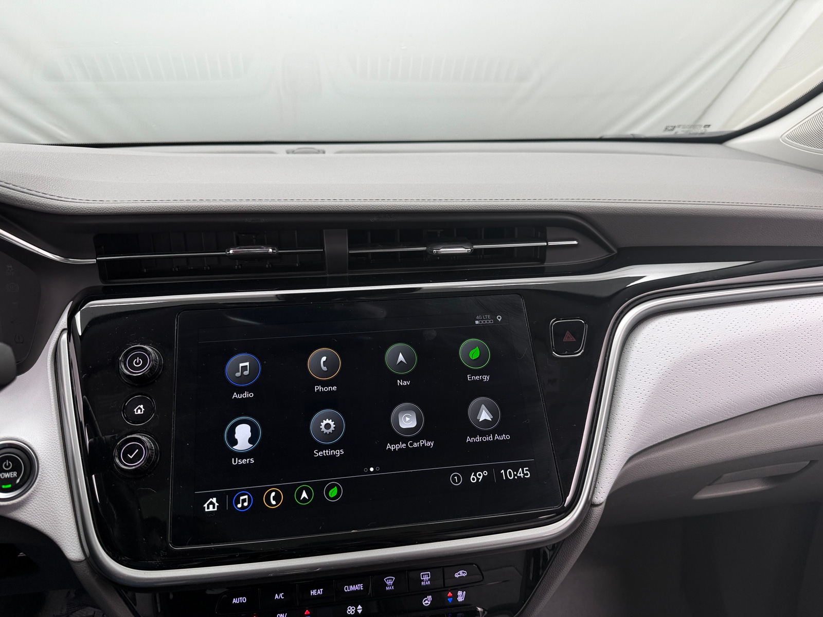 Thumbnail: 2023 Chevrolet Bolt EUV - 3