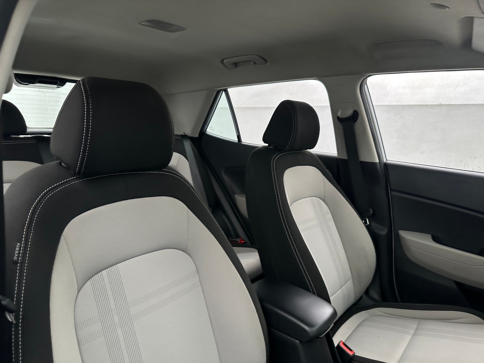 Thumbnail: 2021 Hyundai Venue - 2