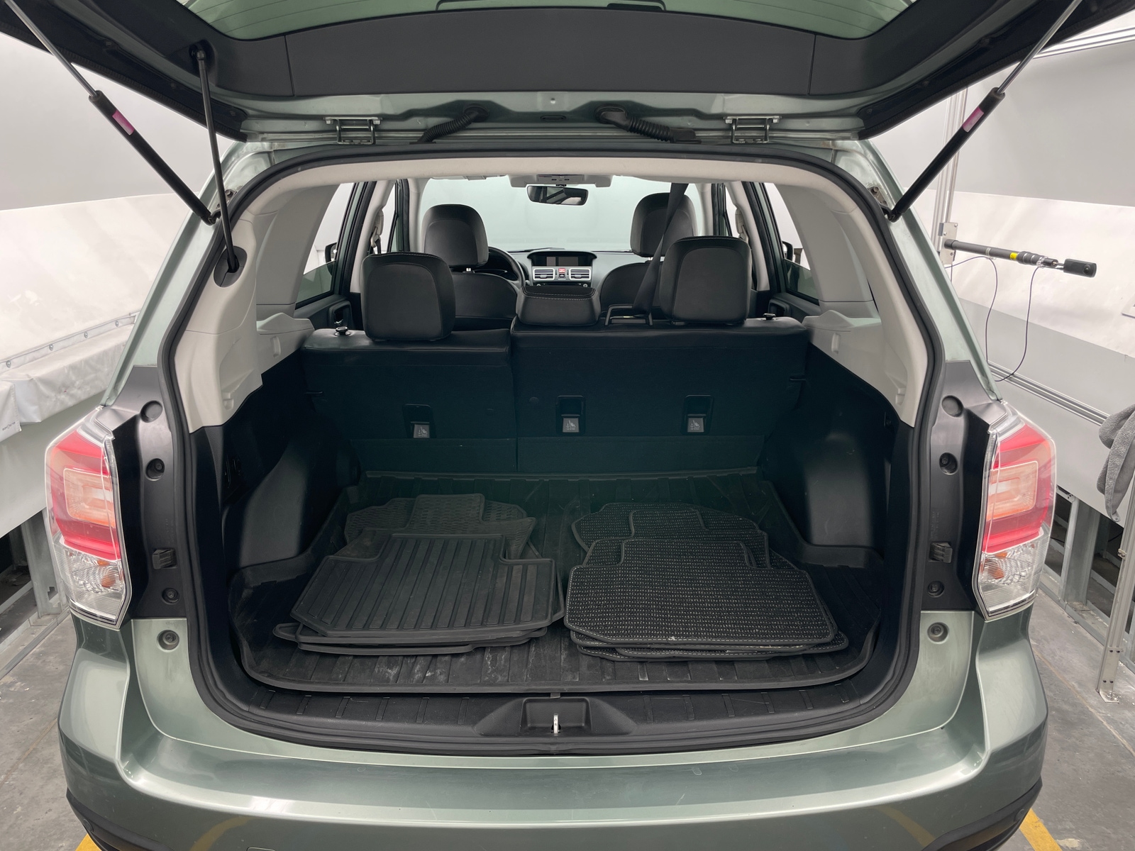 Thumbnail: 2017 Subaru Forester - 6