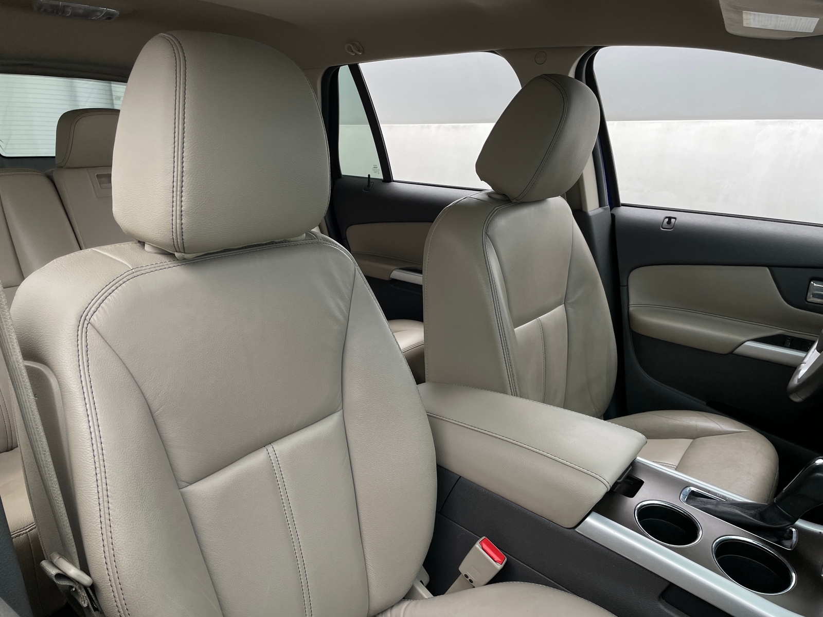 Thumbnail: 2013 Ford Edge - 2