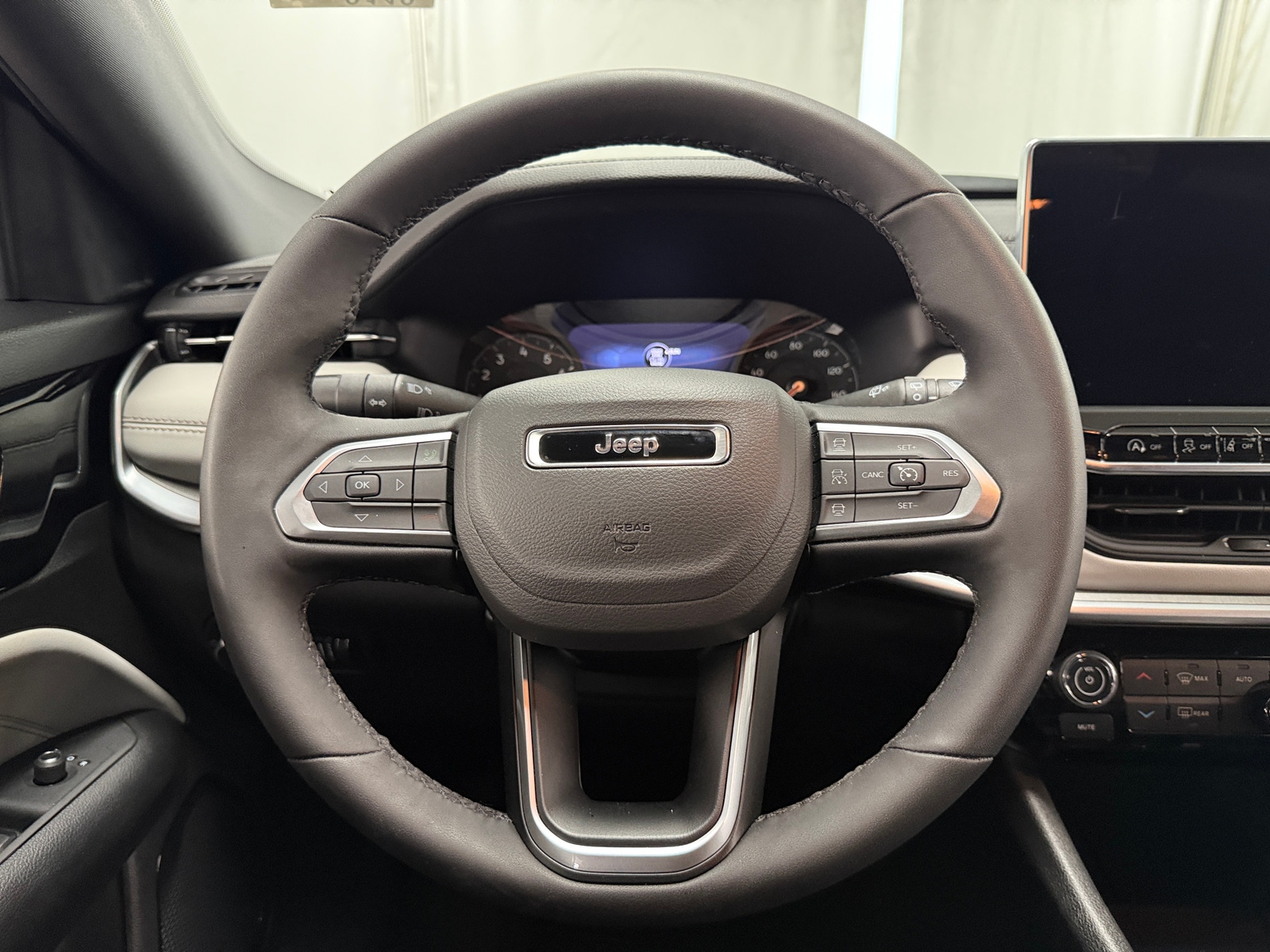 Thumbnail: 2025 Jeep Compass - 4