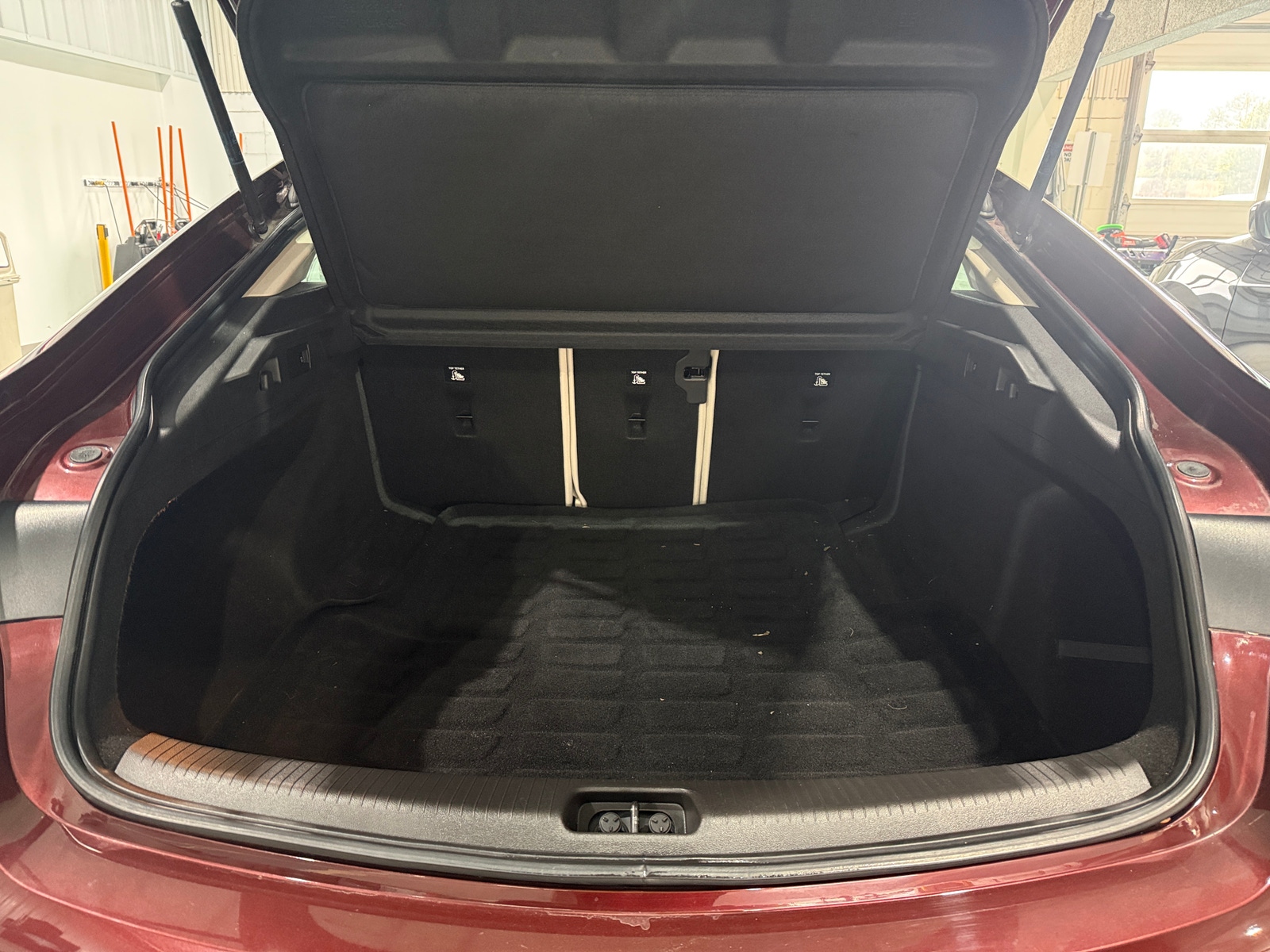 Thumbnail: 2018 Buick Regal - 6