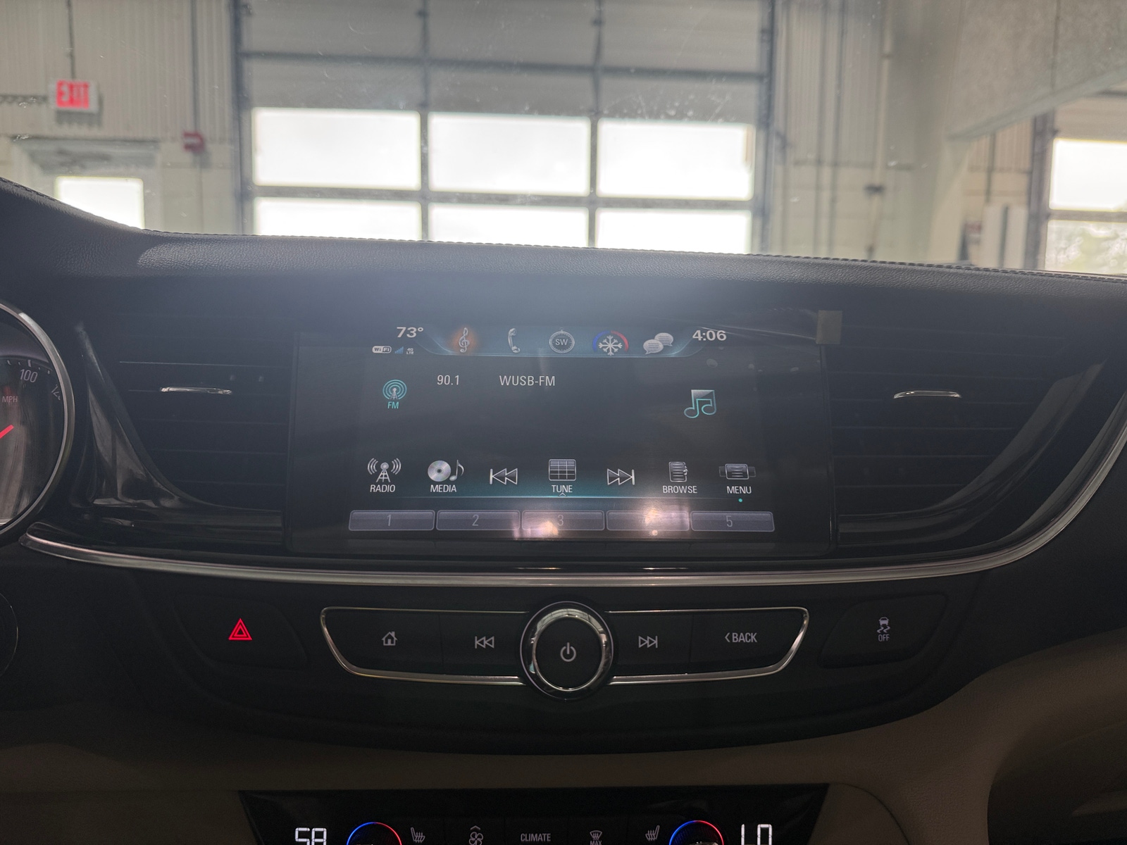 Thumbnail: 2018 Buick Regal - 3