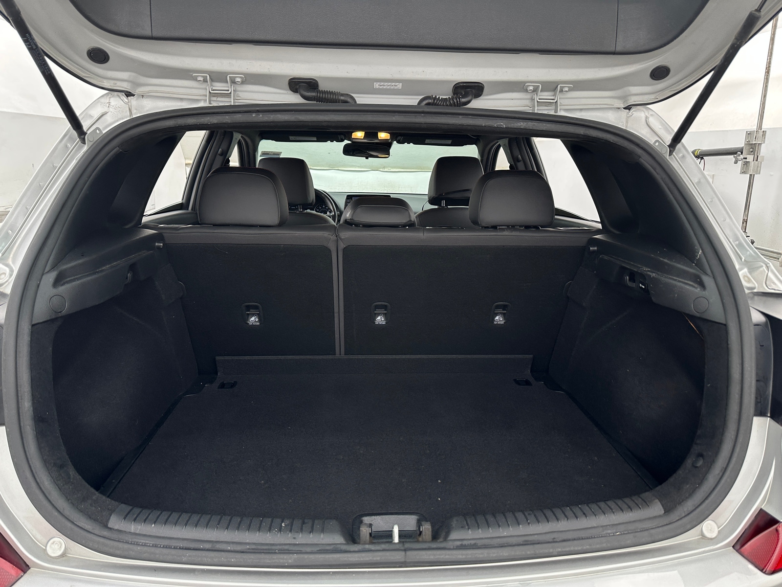 Thumbnail: 2019 Hyundai Elantra - 6