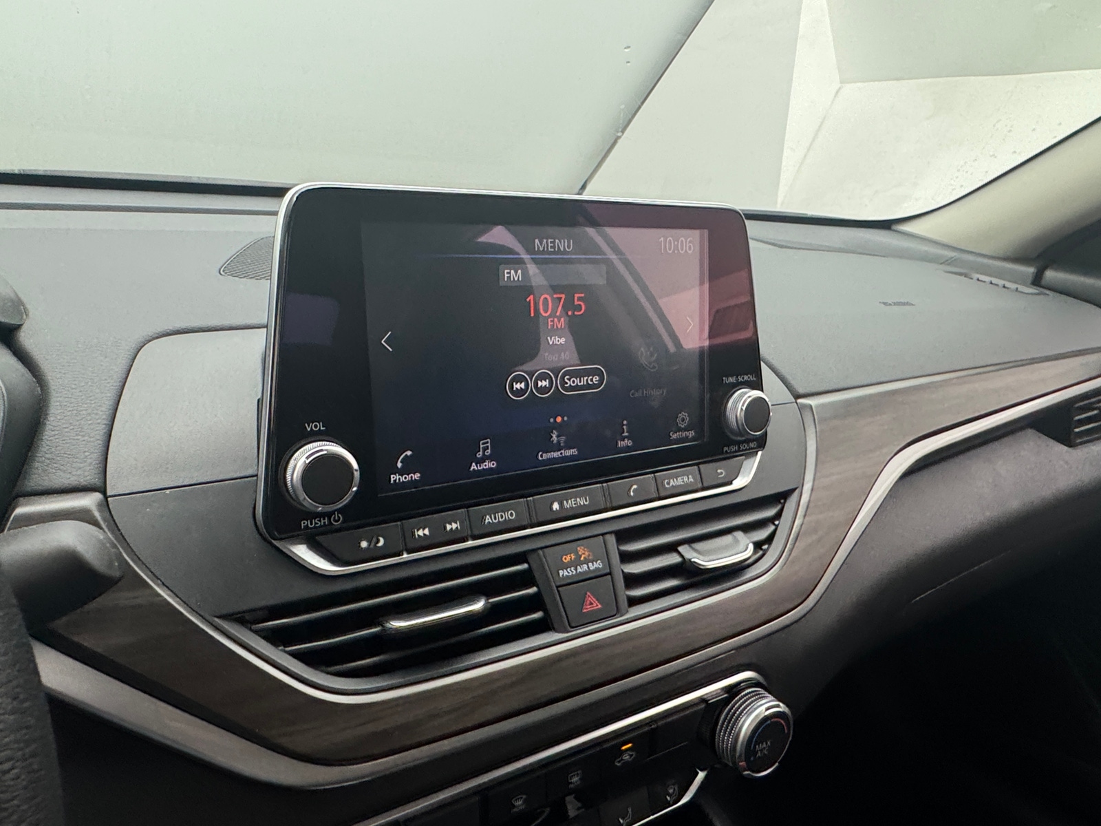 Thumbnail: 2024 Nissan Altima - 4