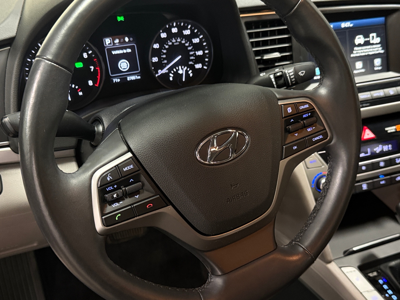 Thumbnail: 2018 Hyundai Elantra - 4