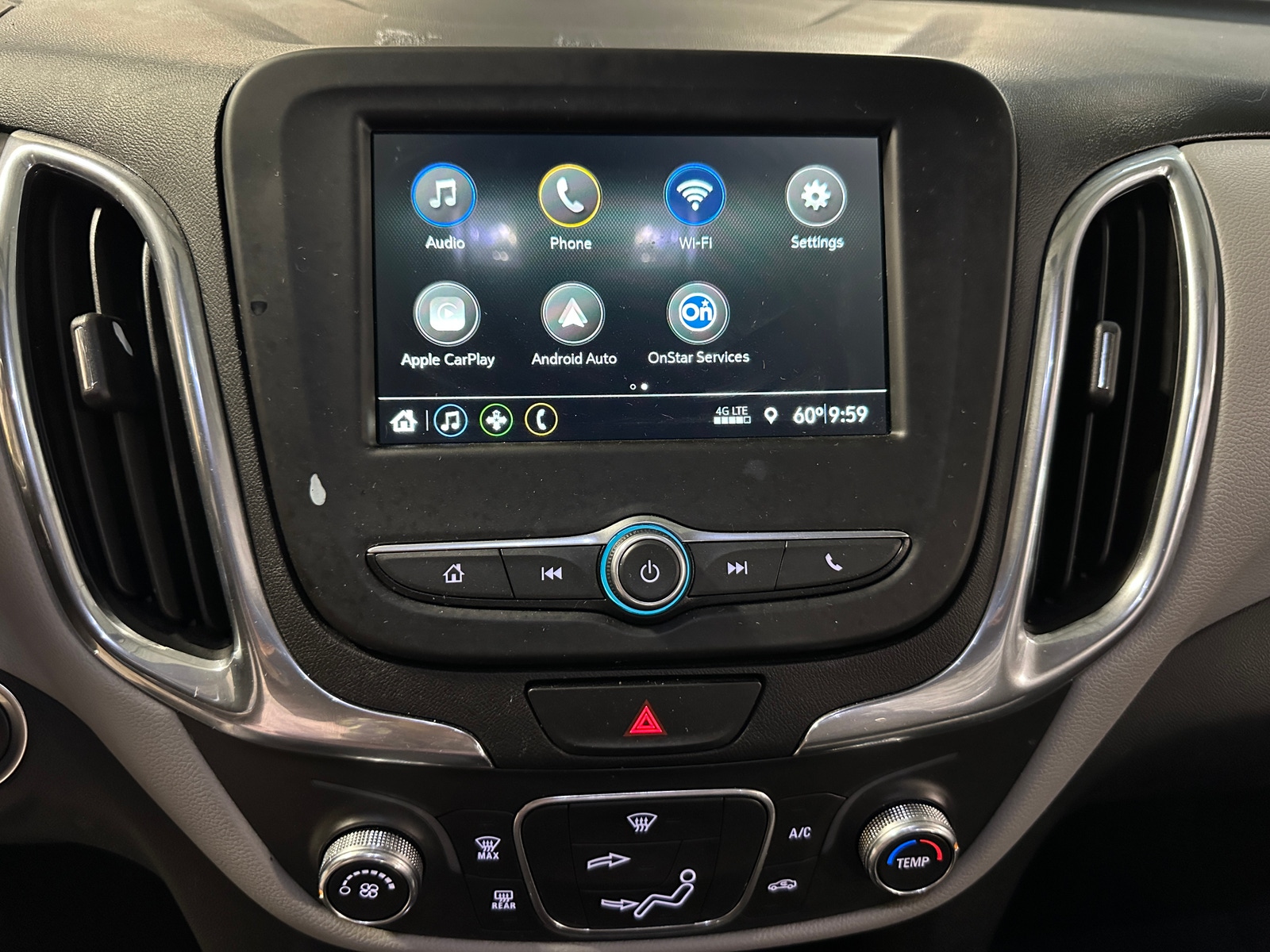 Thumbnail: 2019 Chevrolet Equinox - 4