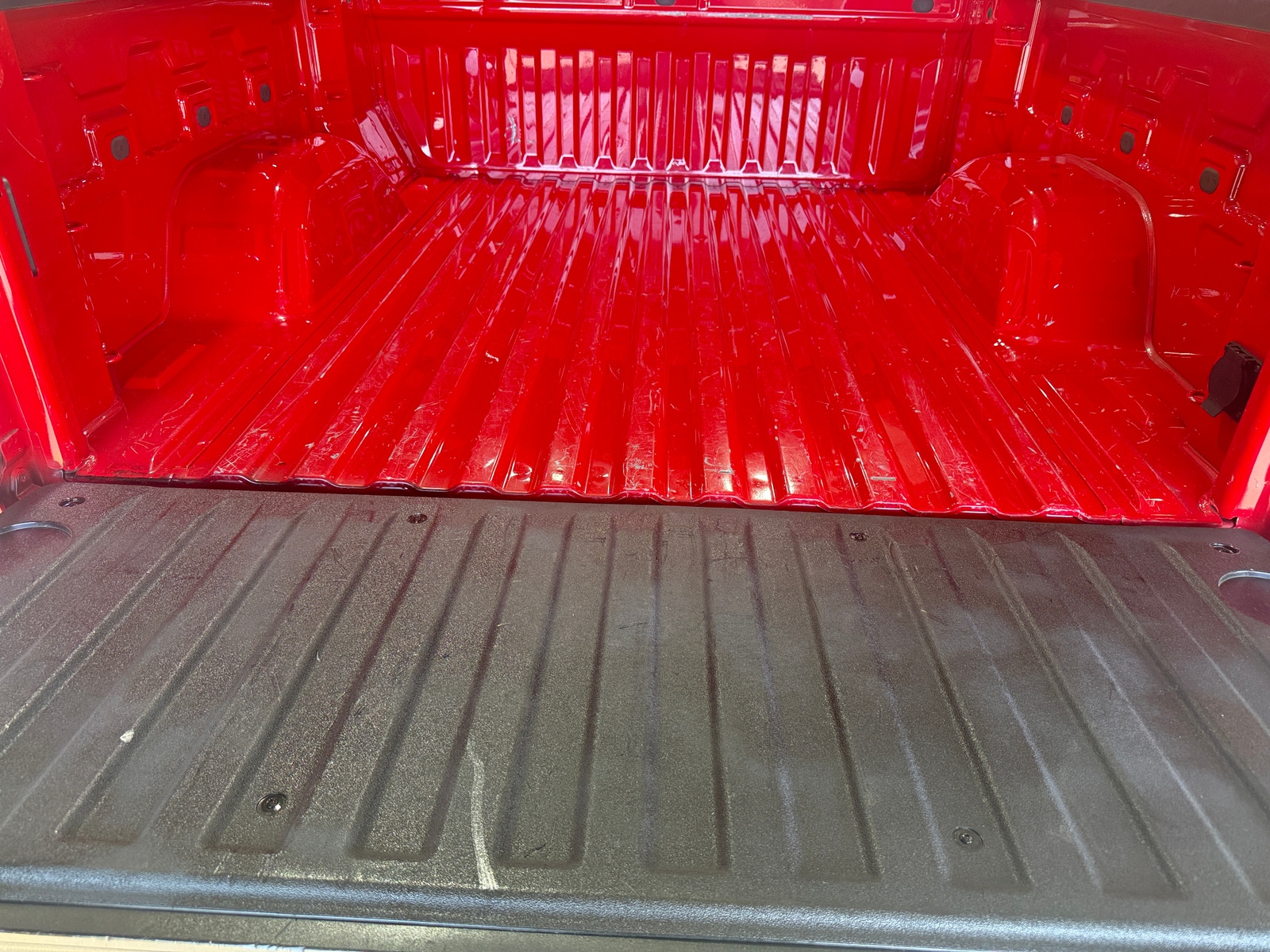 Thumbnail: 2023 Chevrolet Silverado 1500 - 7