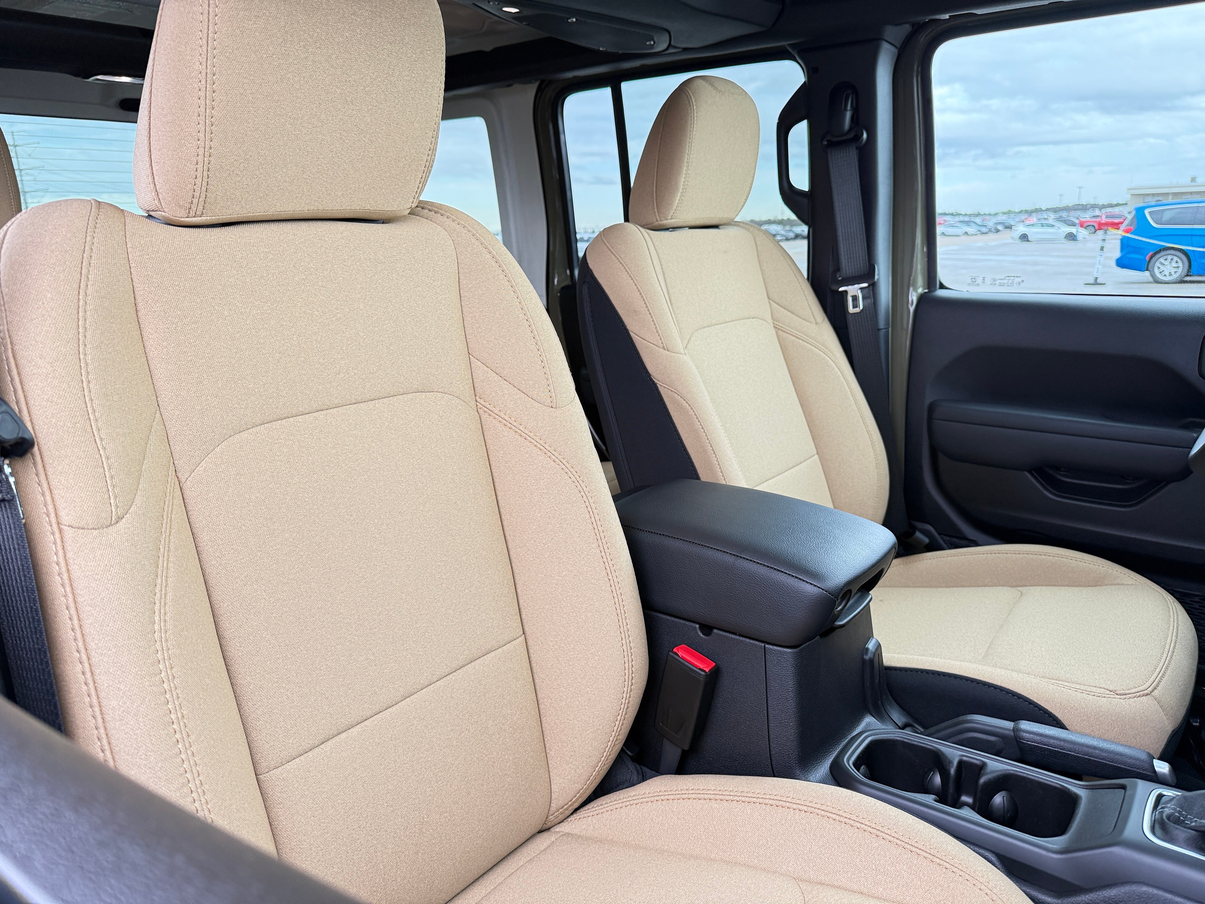 2026 Jeep Wrangler 4-Door Willys 41 - Photo 4