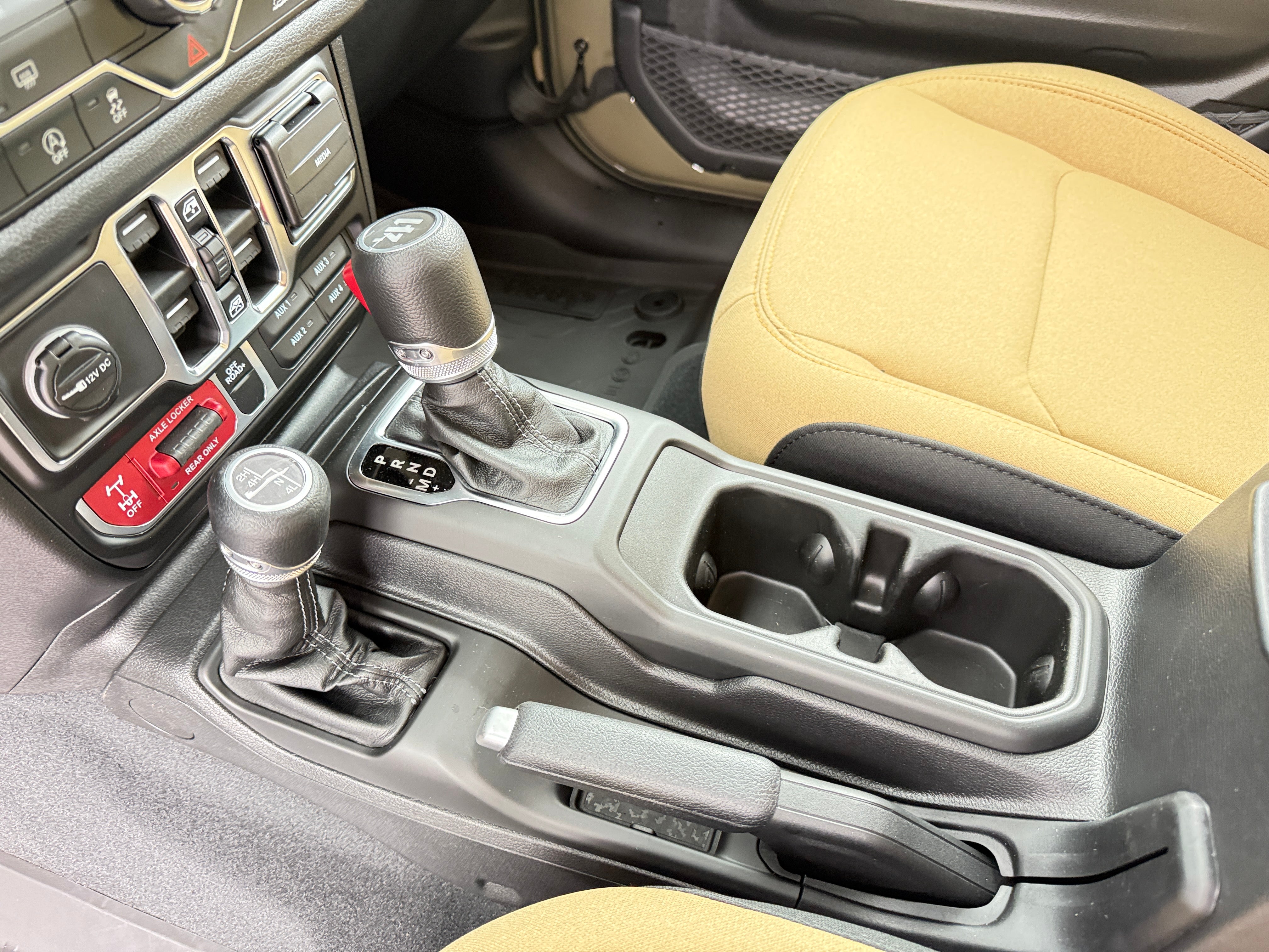 2026 Jeep Wrangler 4-Door Willys 41 - Photo 8