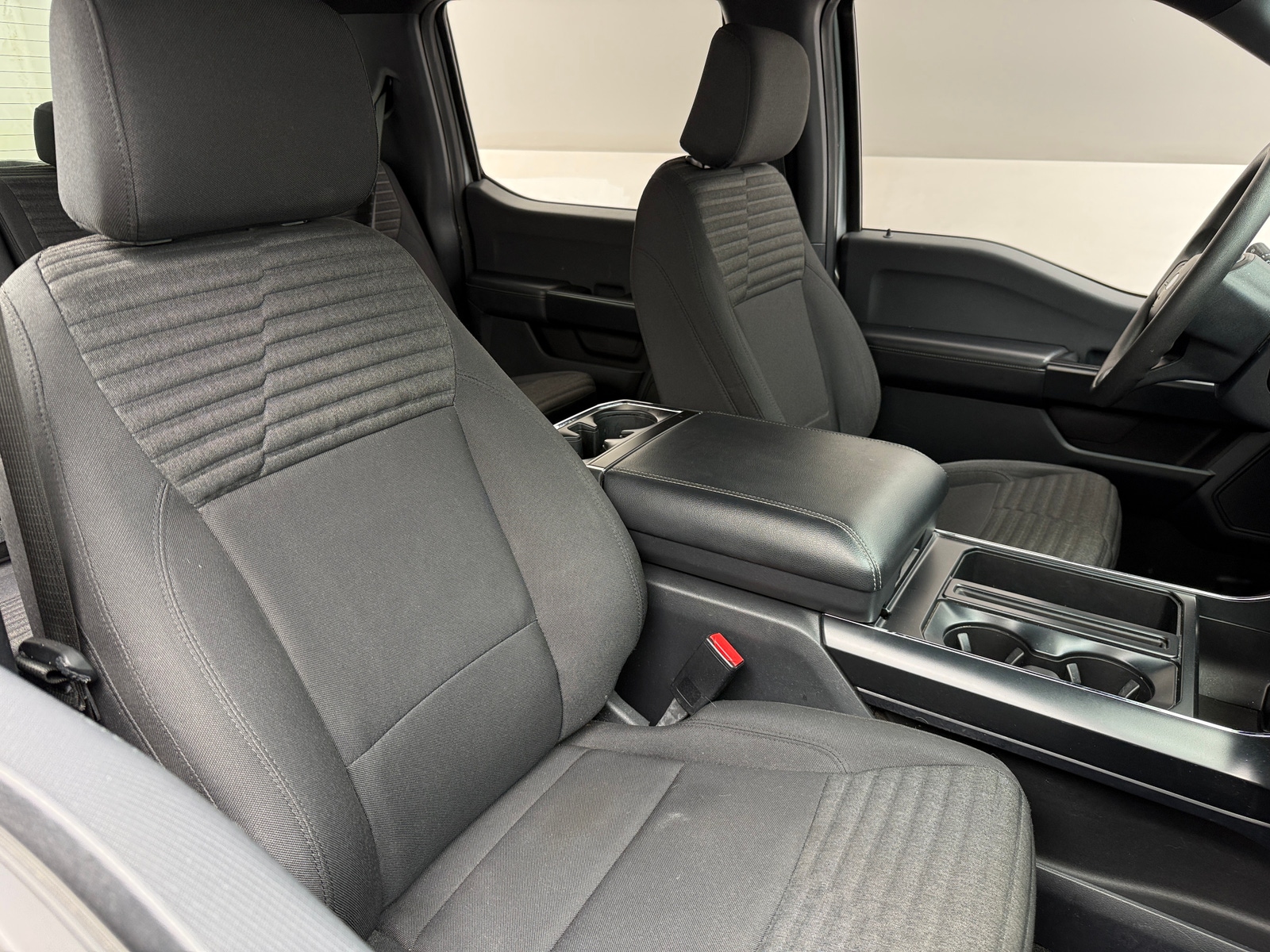 Thumbnail: 2022 Ford Econoline - 2