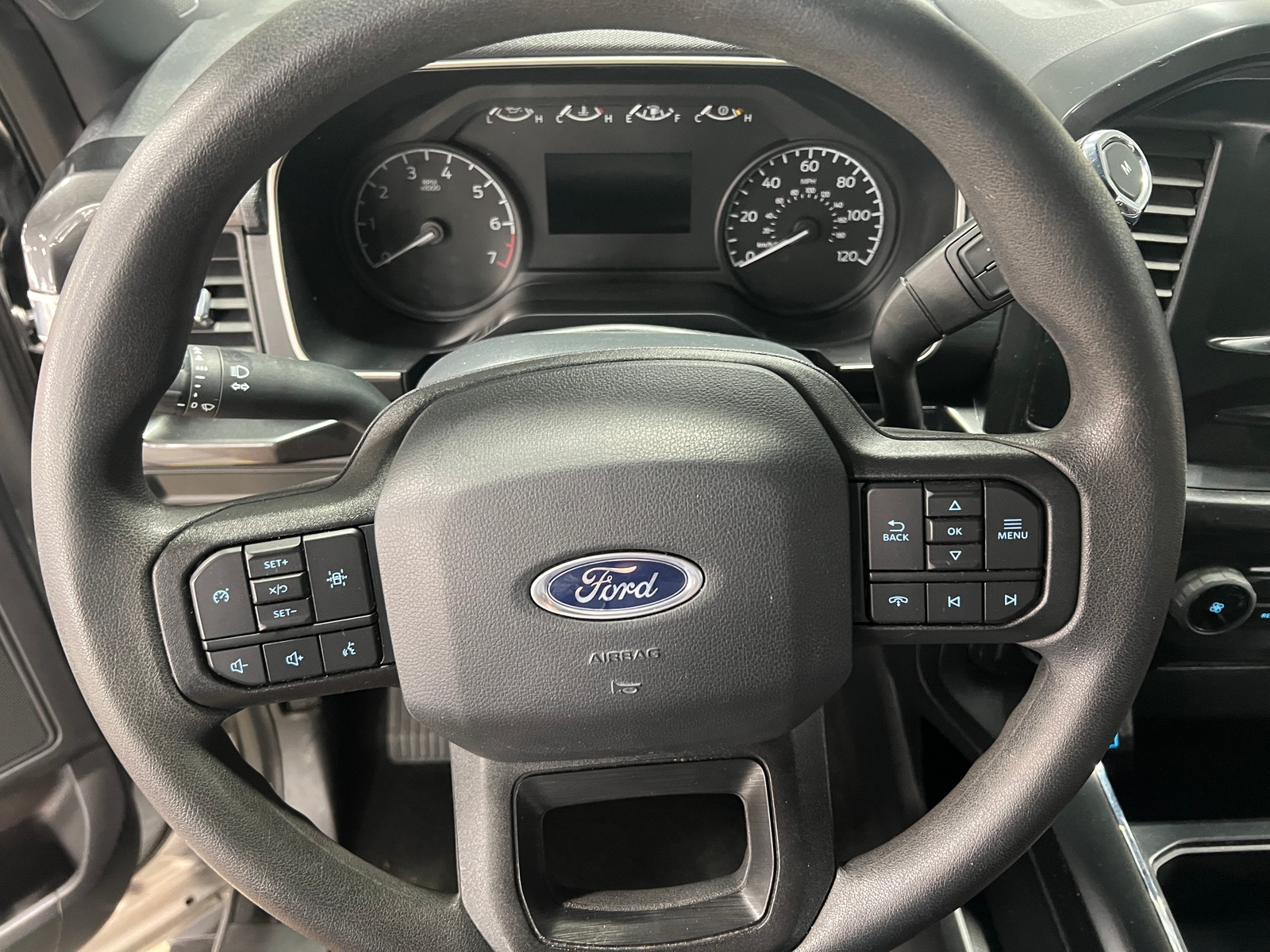 Thumbnail: 2022 Ford Econoline - 5