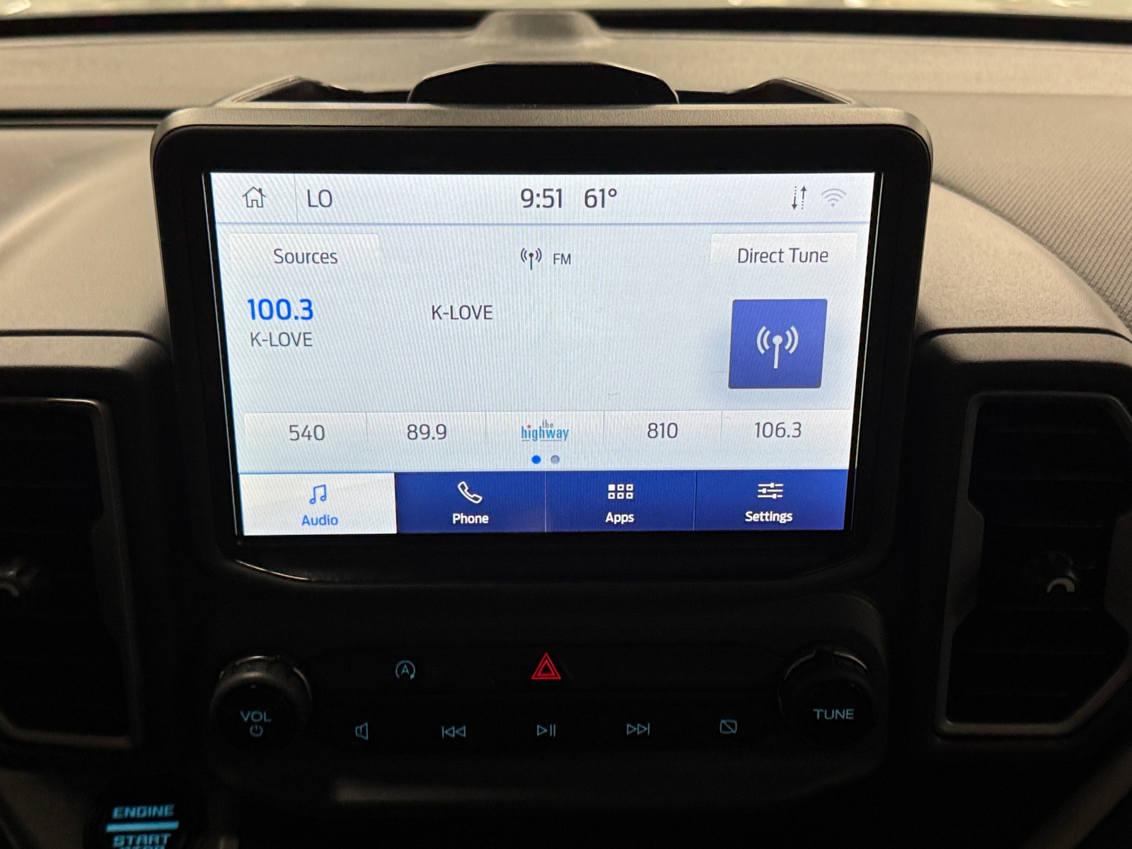 Thumbnail: 2022 Ford Bronco Sport - 4