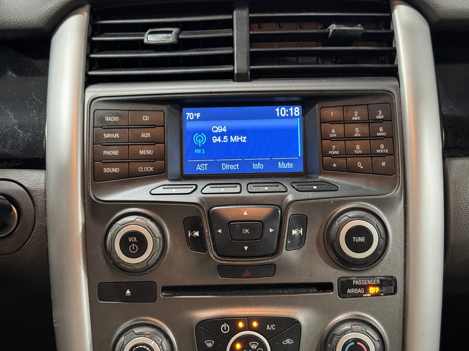 Thumbnail: 2014 Ford Edge - 4