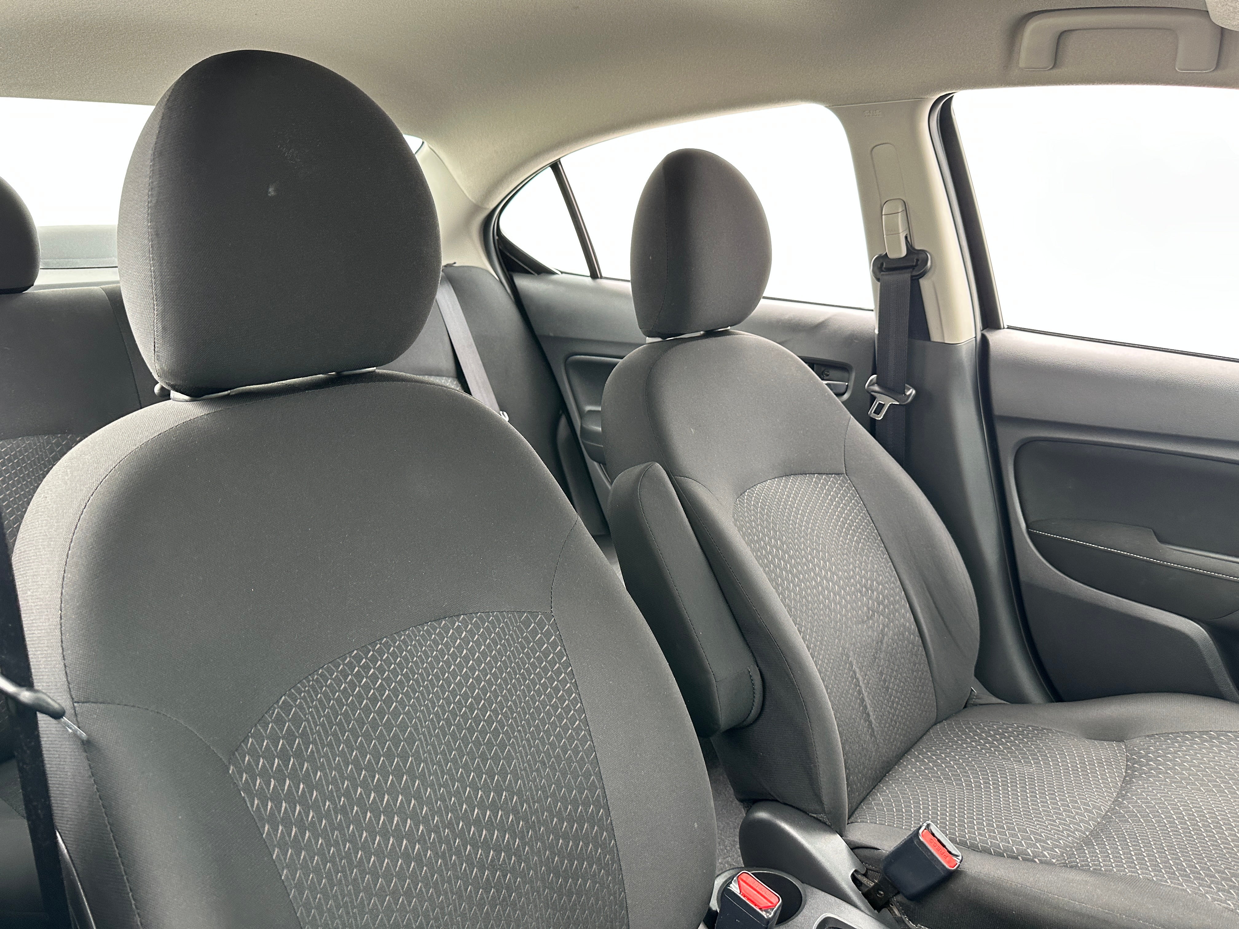 2024 Mitsubishi Mirage G4