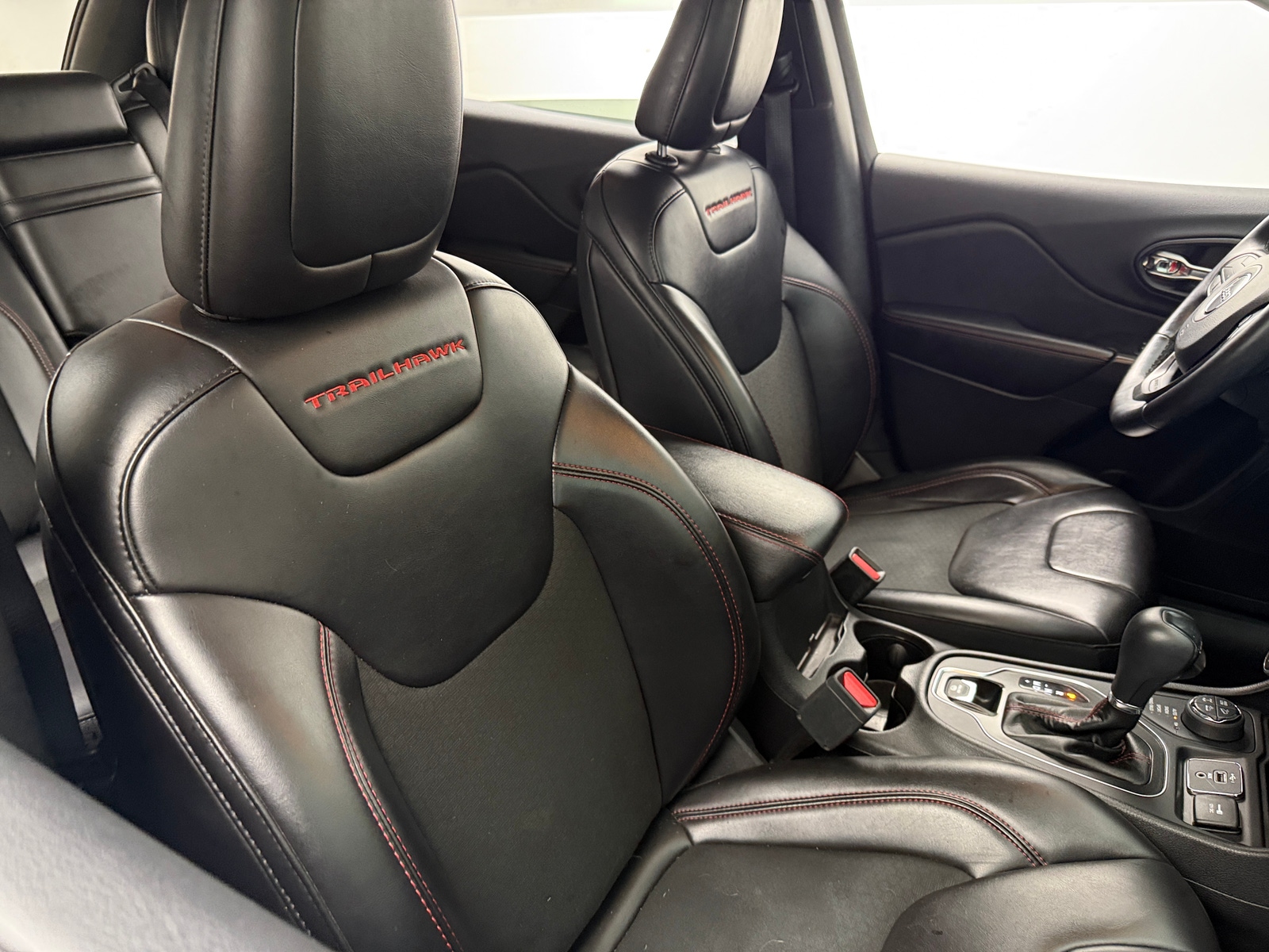 Thumbnail: 2019 Jeep Cherokee - 2