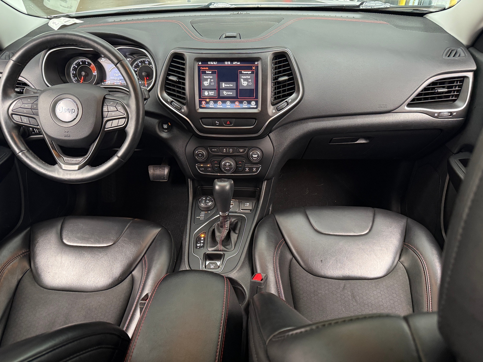 Thumbnail: 2019 Jeep Cherokee - 3