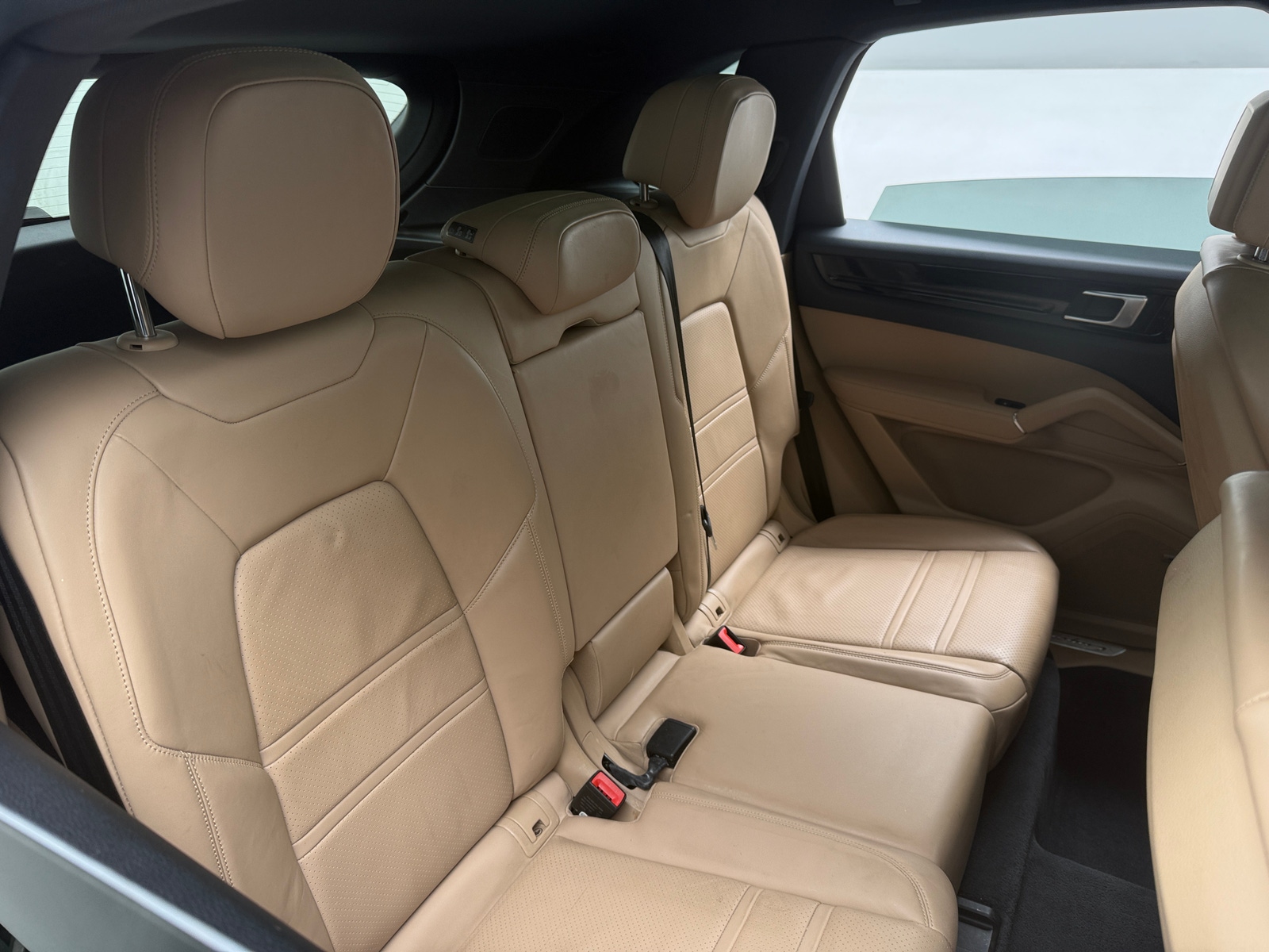 Thumbnail: 2019 Porsche Cayenne - 5