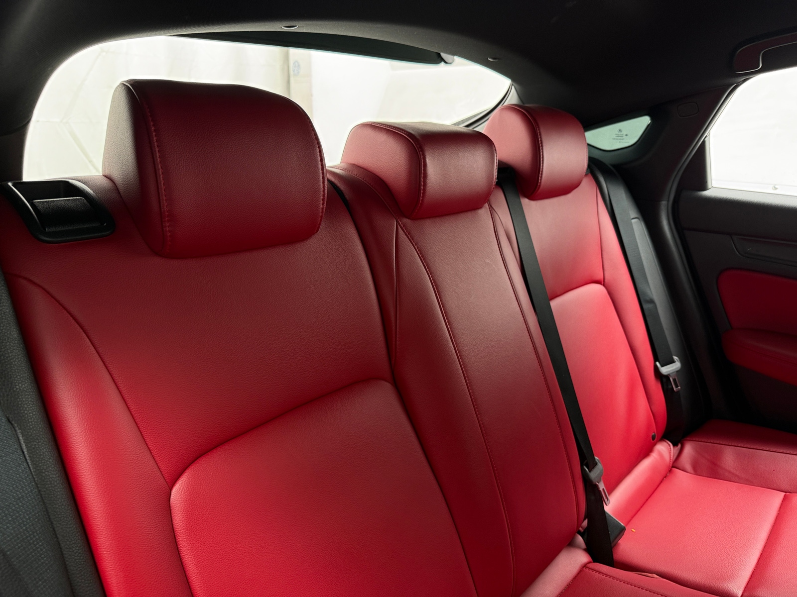 Thumbnail: 2025 Acura Integra - 5