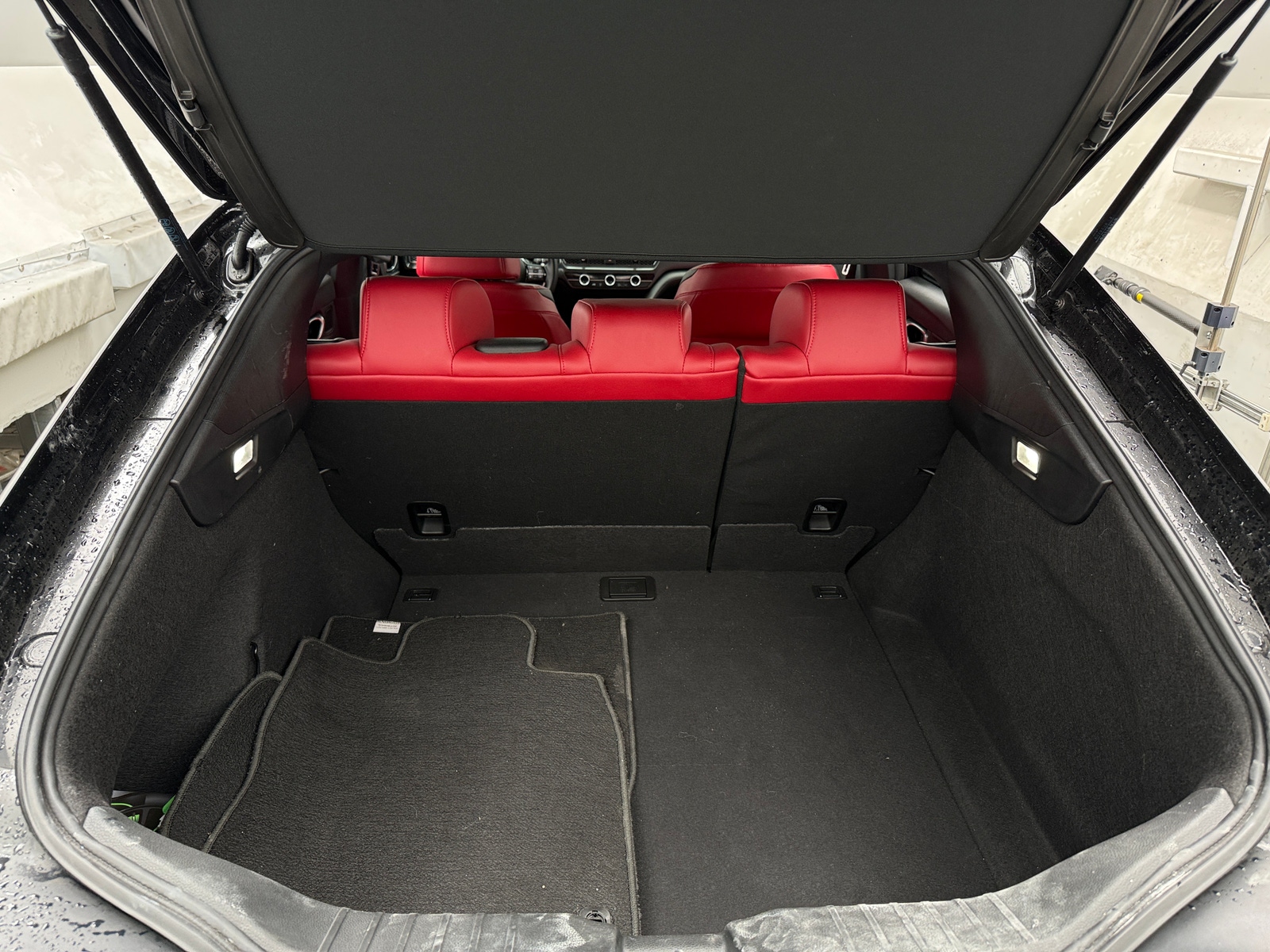 Thumbnail: 2025 Acura Integra - 6