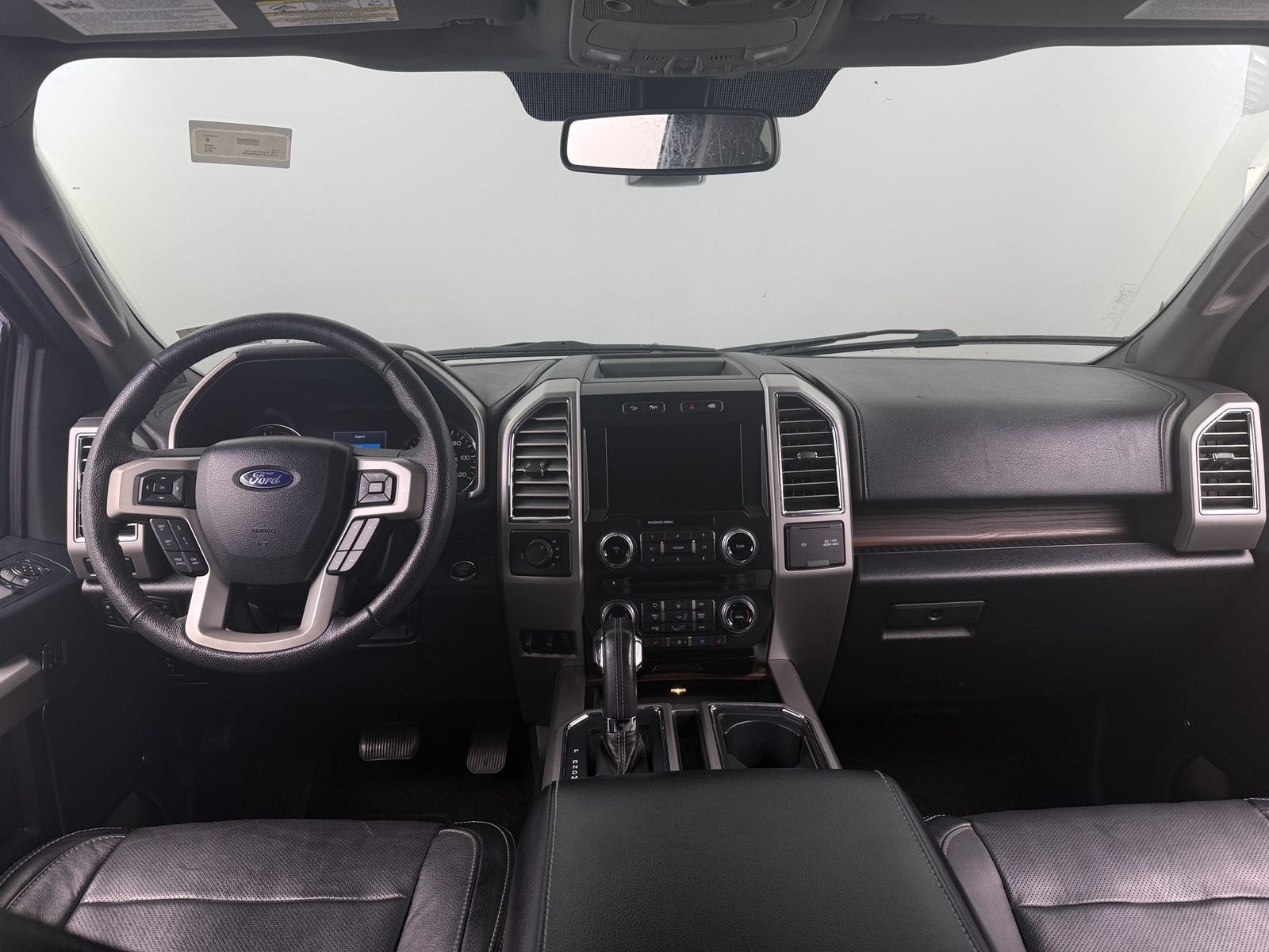 Thumbnail: 2016 Ford Econoline - 2