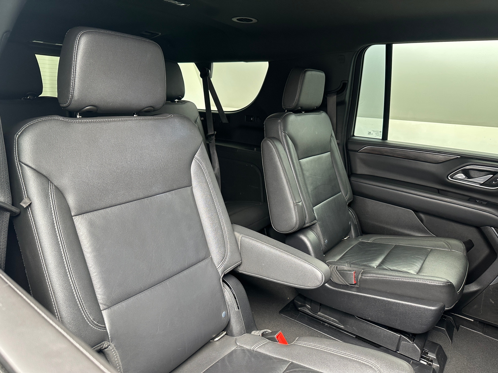 Thumbnail: 2021 Chevrolet Suburban - 5