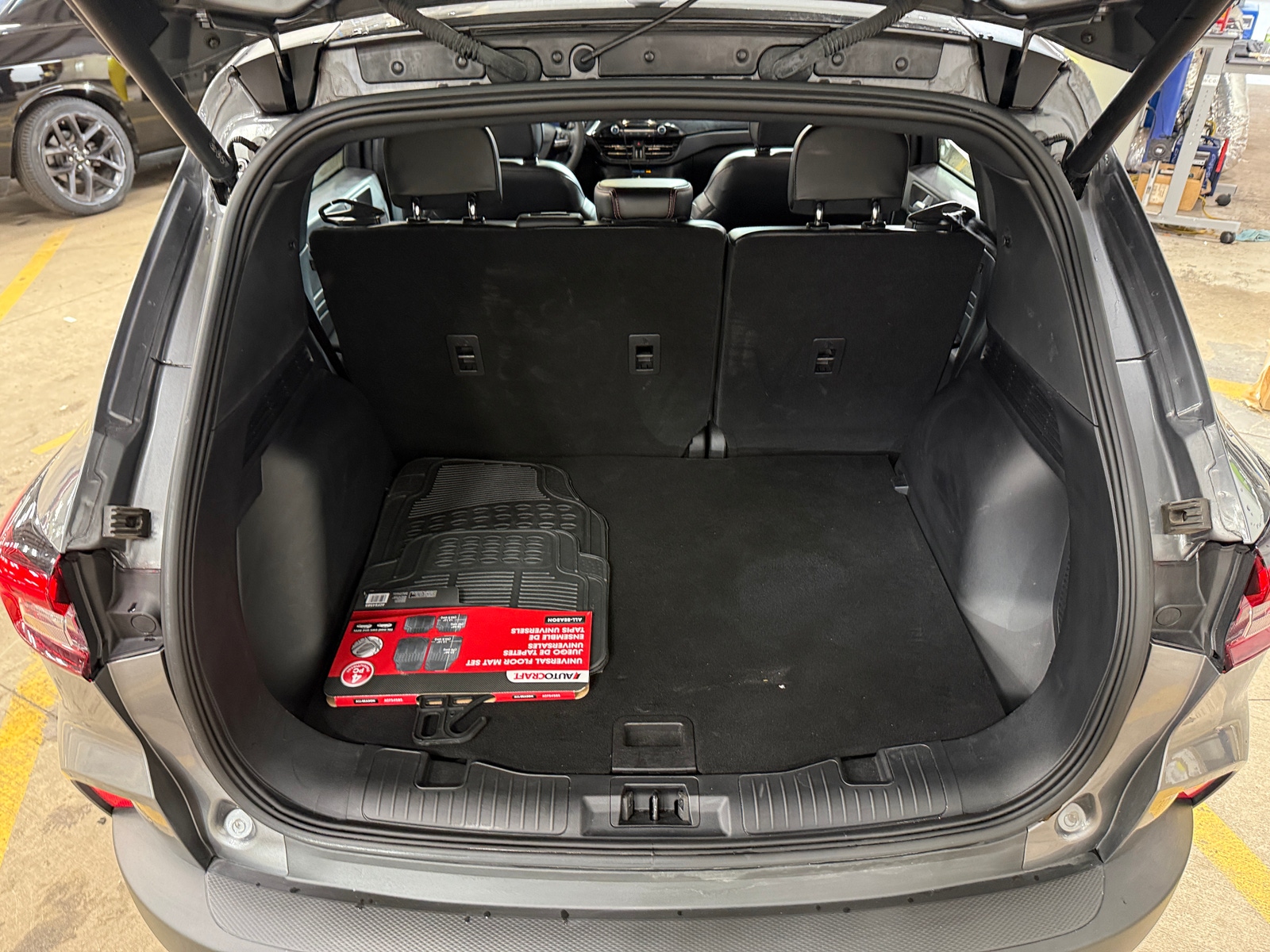 Thumbnail: 2025 Ford Escape - 6