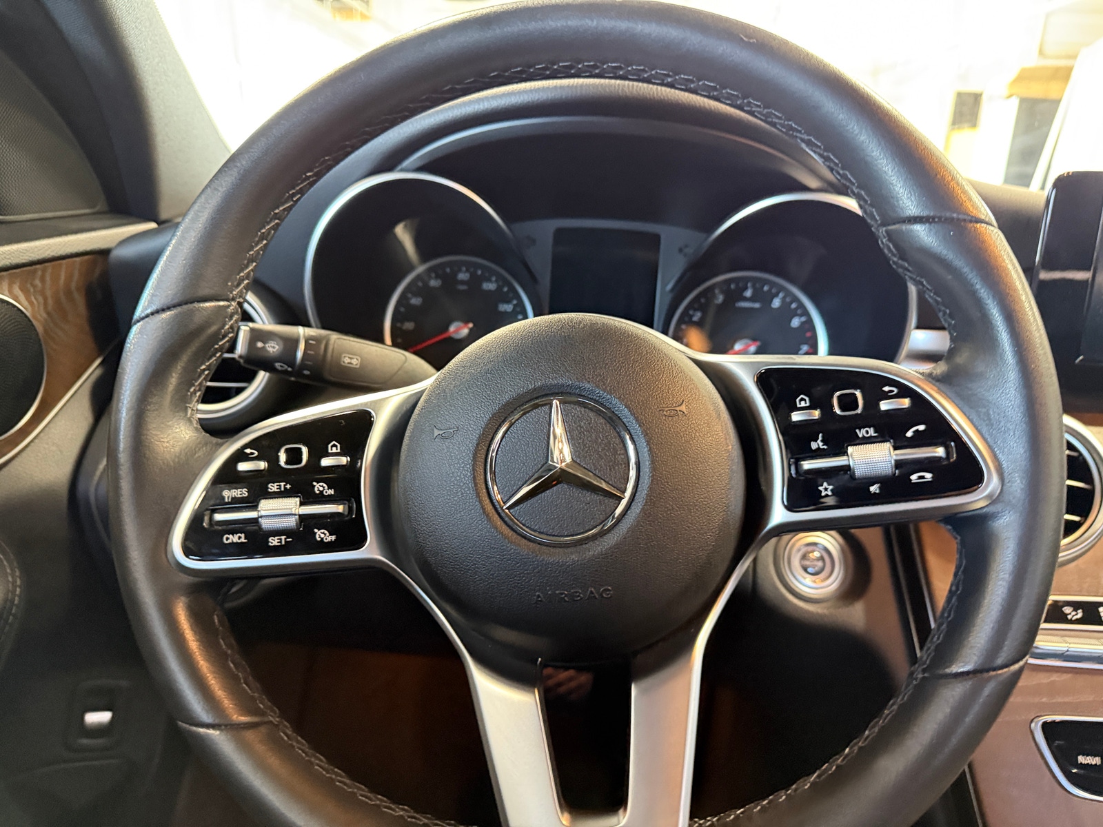 Thumbnail: 2019 Mercedes-Benz C-Class - 4