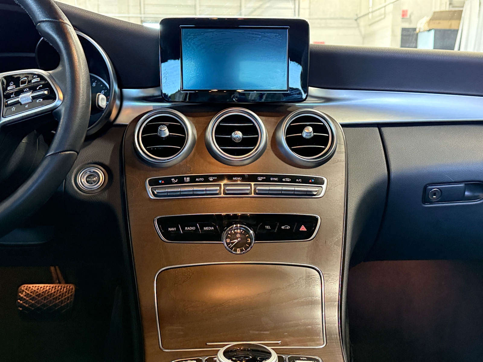 Thumbnail: 2019 Mercedes-Benz C-Class - 3