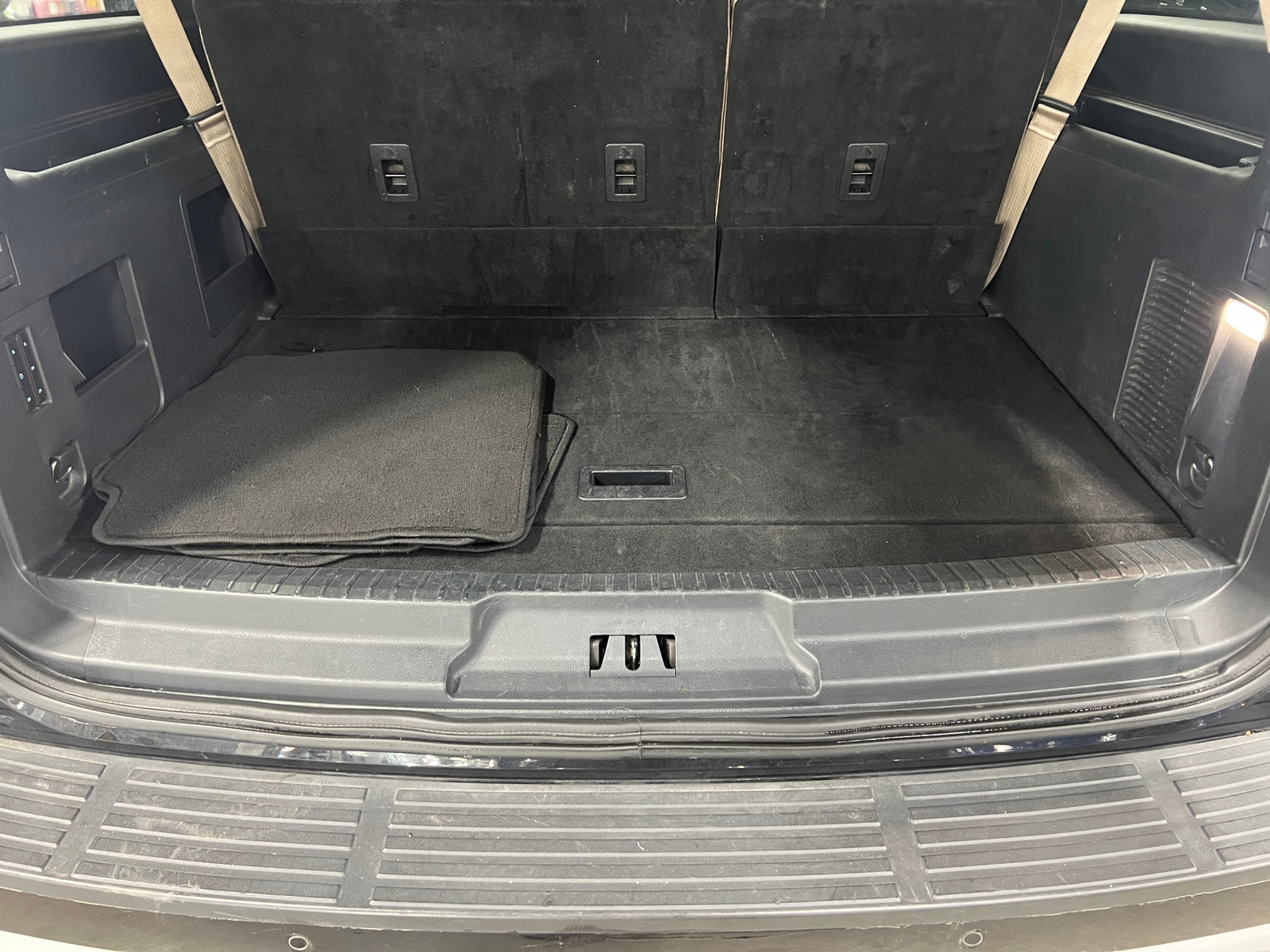 Thumbnail: 2024 Ford Expedition MAX - 6