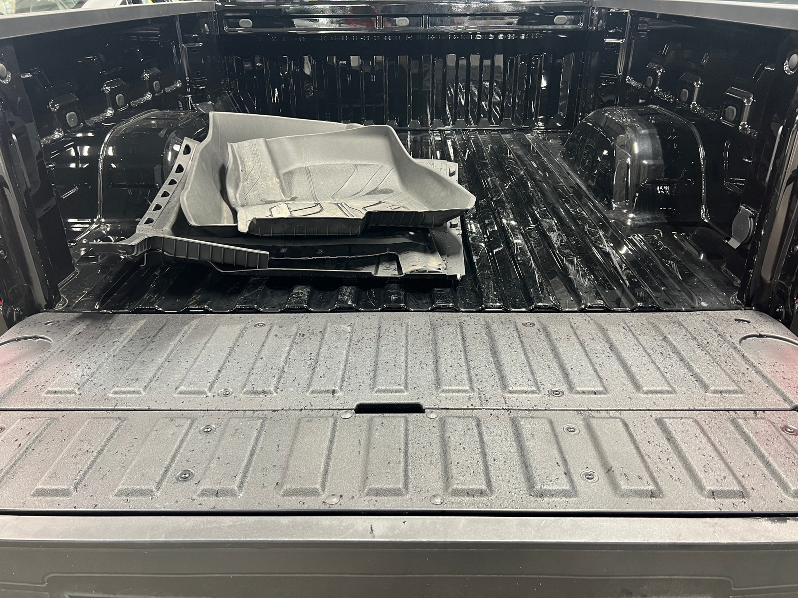 Thumbnail: 2026 Chevrolet Silverado 1500 - 7