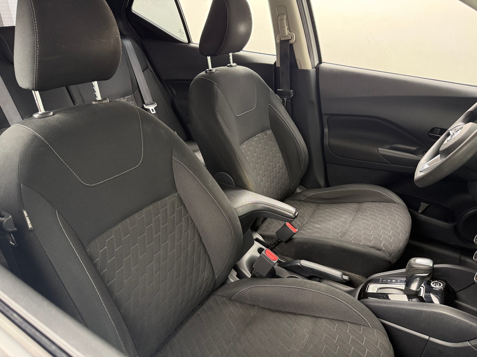 Thumbnail: 2021 Nissan Kicks - 2