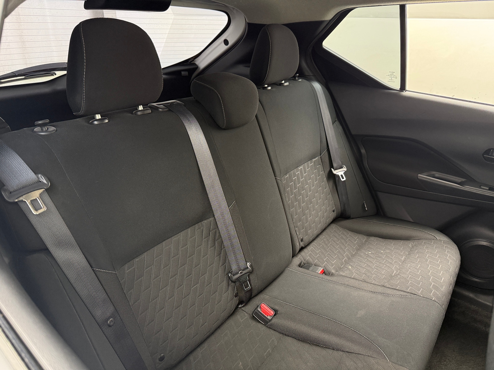 Thumbnail: 2021 Nissan Kicks - 6