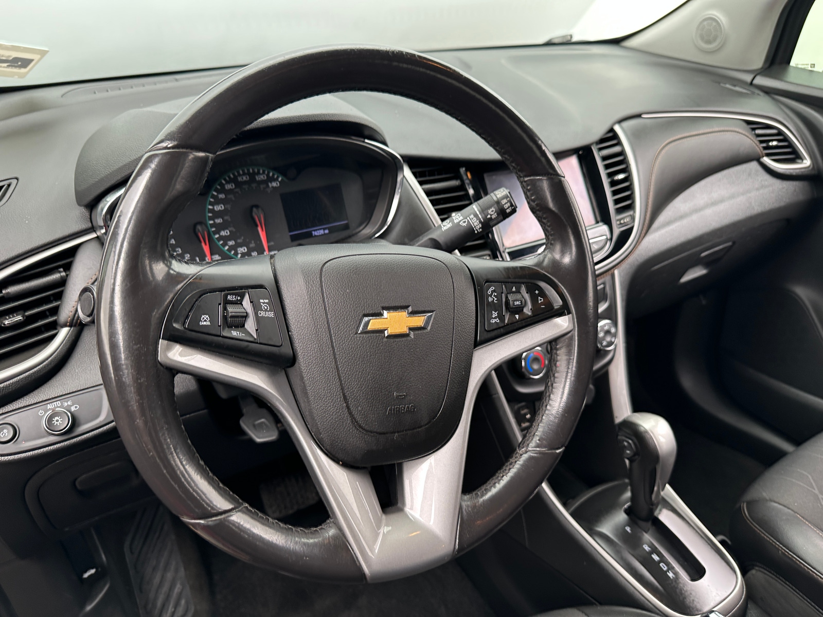 Thumbnail: 2020 Chevrolet Trax - 5