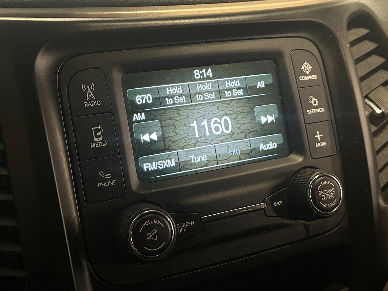 Thumbnail: 2018 Jeep Cherokee - 4