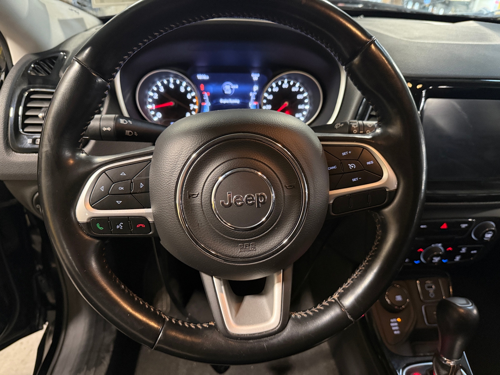 Thumbnail: 2020 Jeep Compass - 4