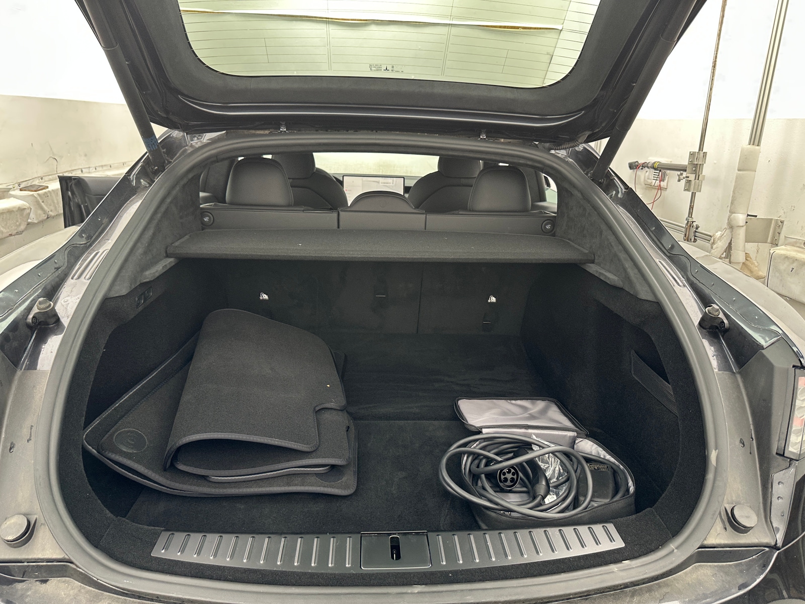 Thumbnail: 2024 Tesla Model S - 6