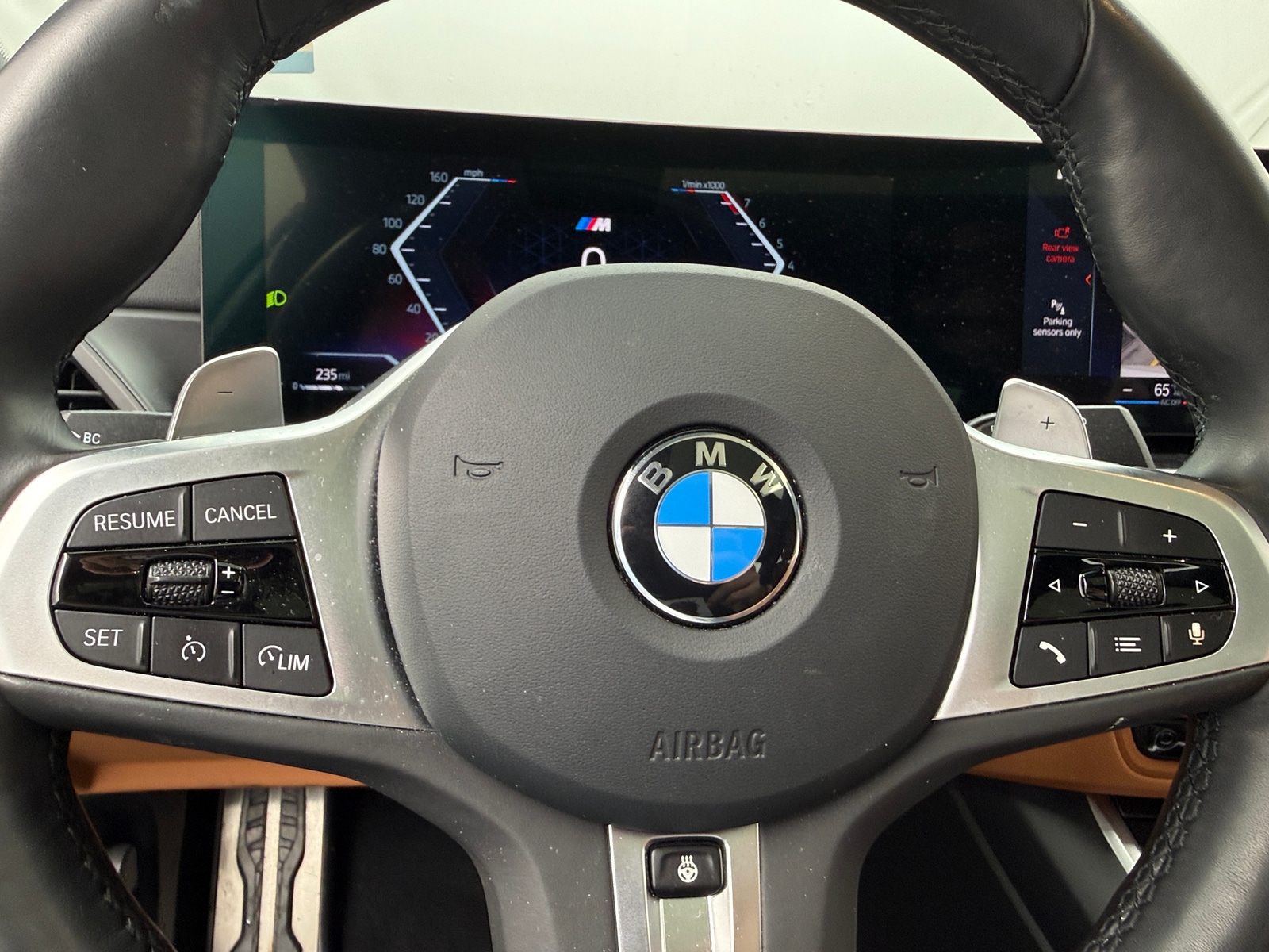 Thumbnail: 2024 BMW 3 Series - 4