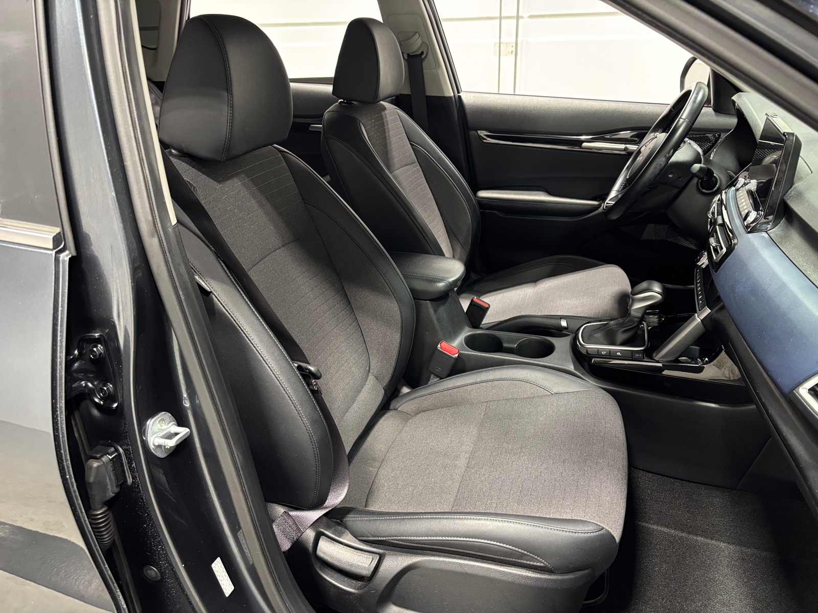 Thumbnail: 2022 Kia Seltos - 2