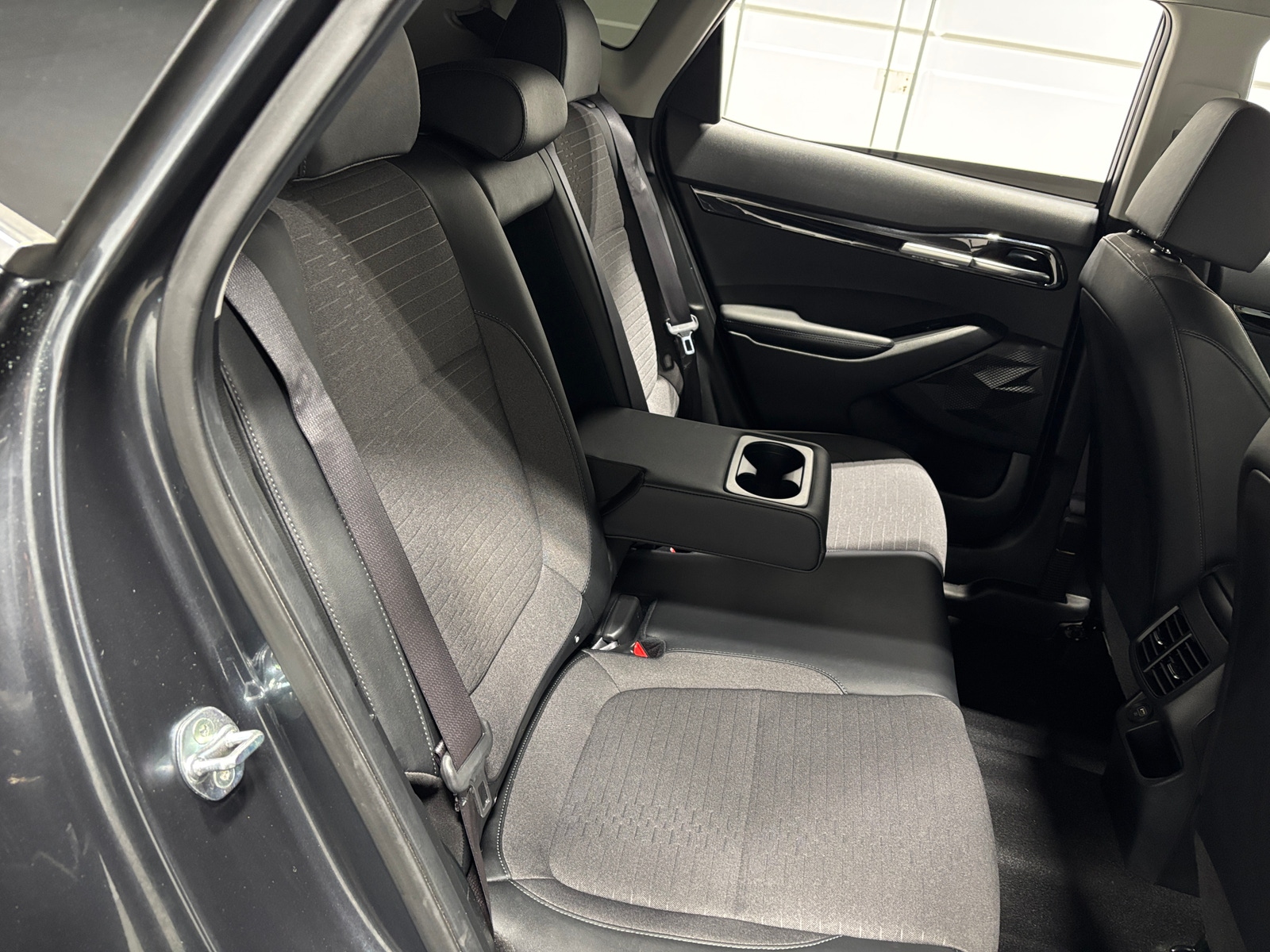 Thumbnail: 2022 Kia Seltos - 6