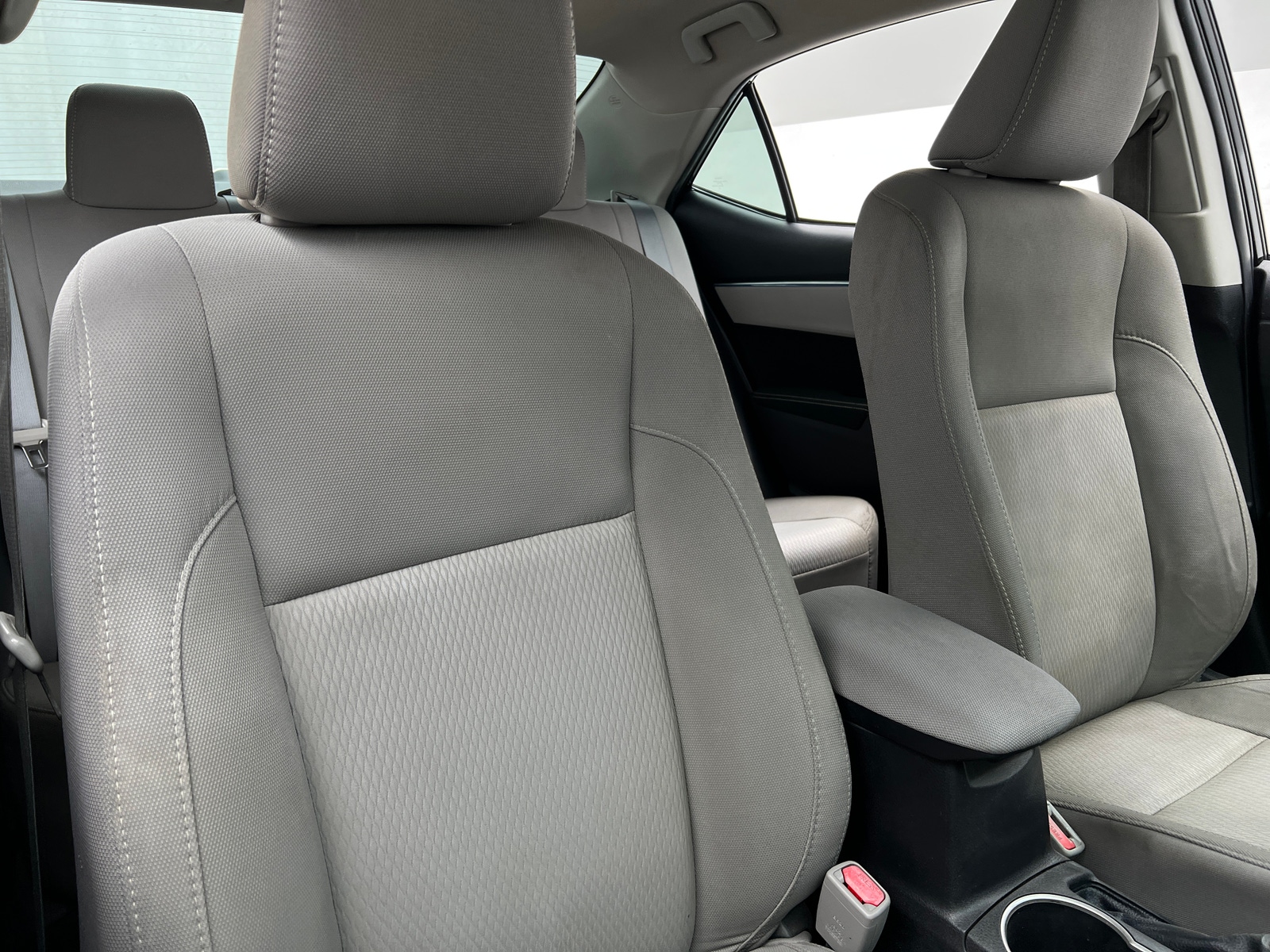 Thumbnail: 2014 Toyota Corolla - 2