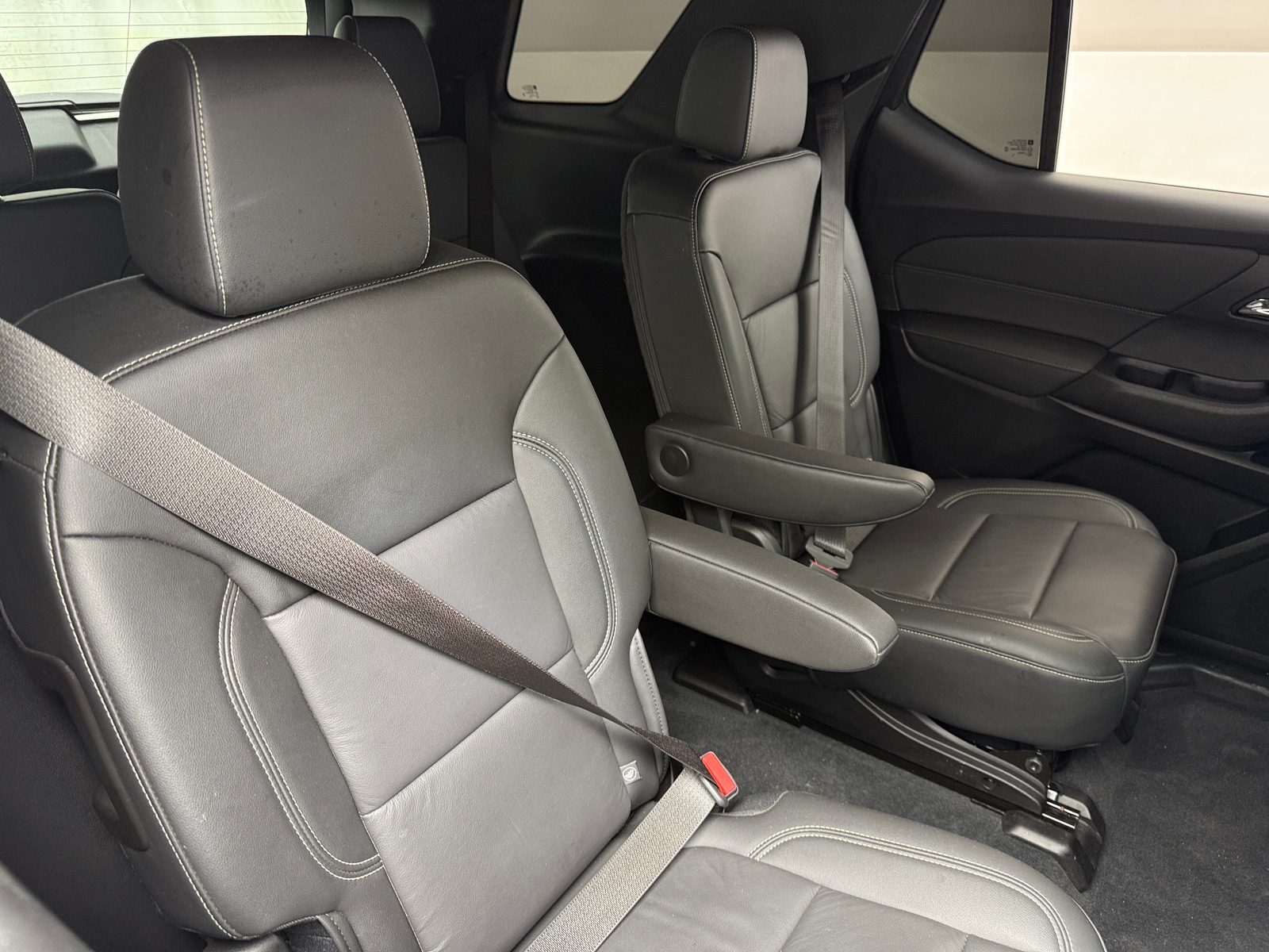 Thumbnail: 2023 Chevrolet Traverse - 5