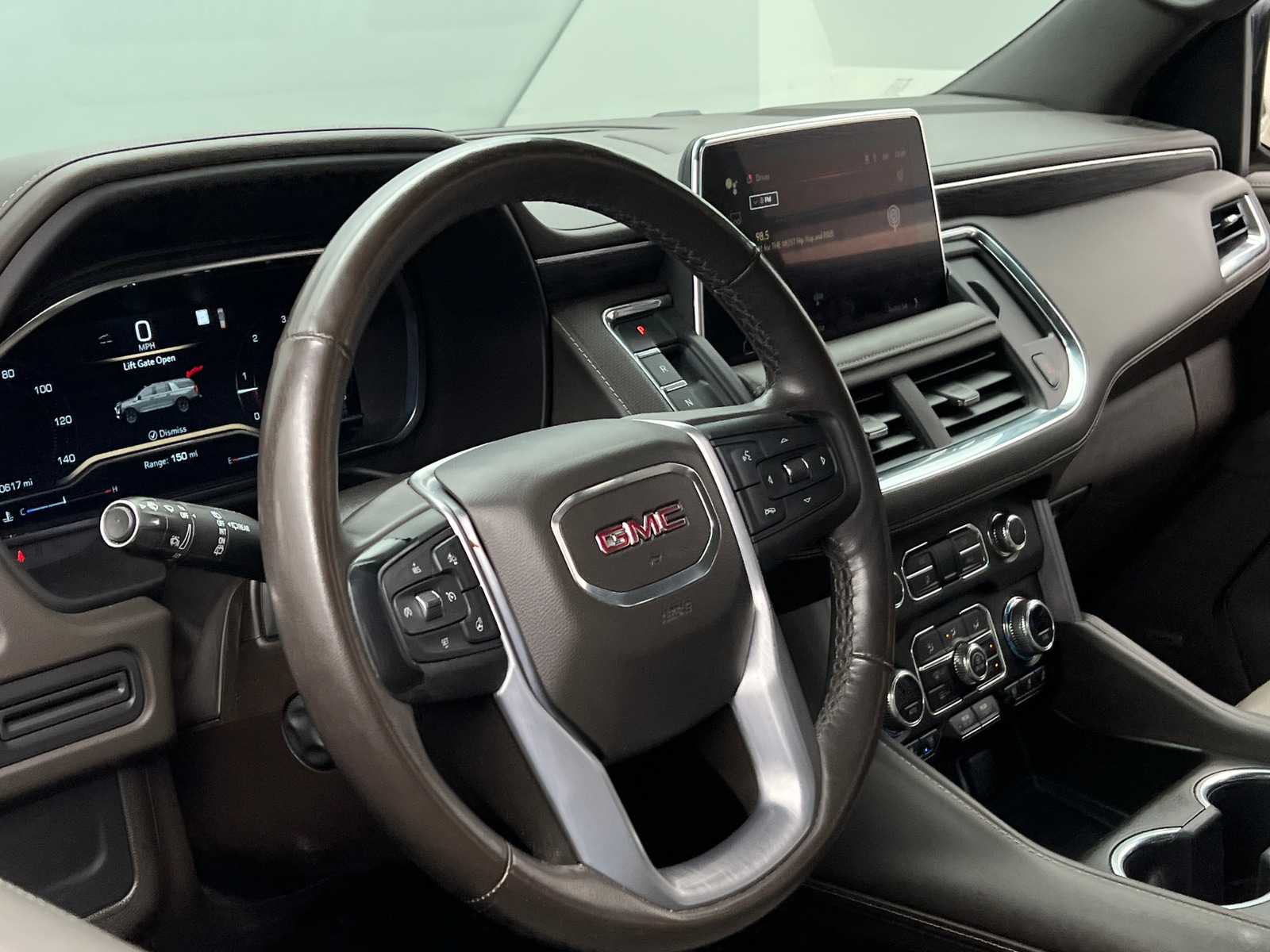 Thumbnail: 2023 GMC Yukon XL - 4