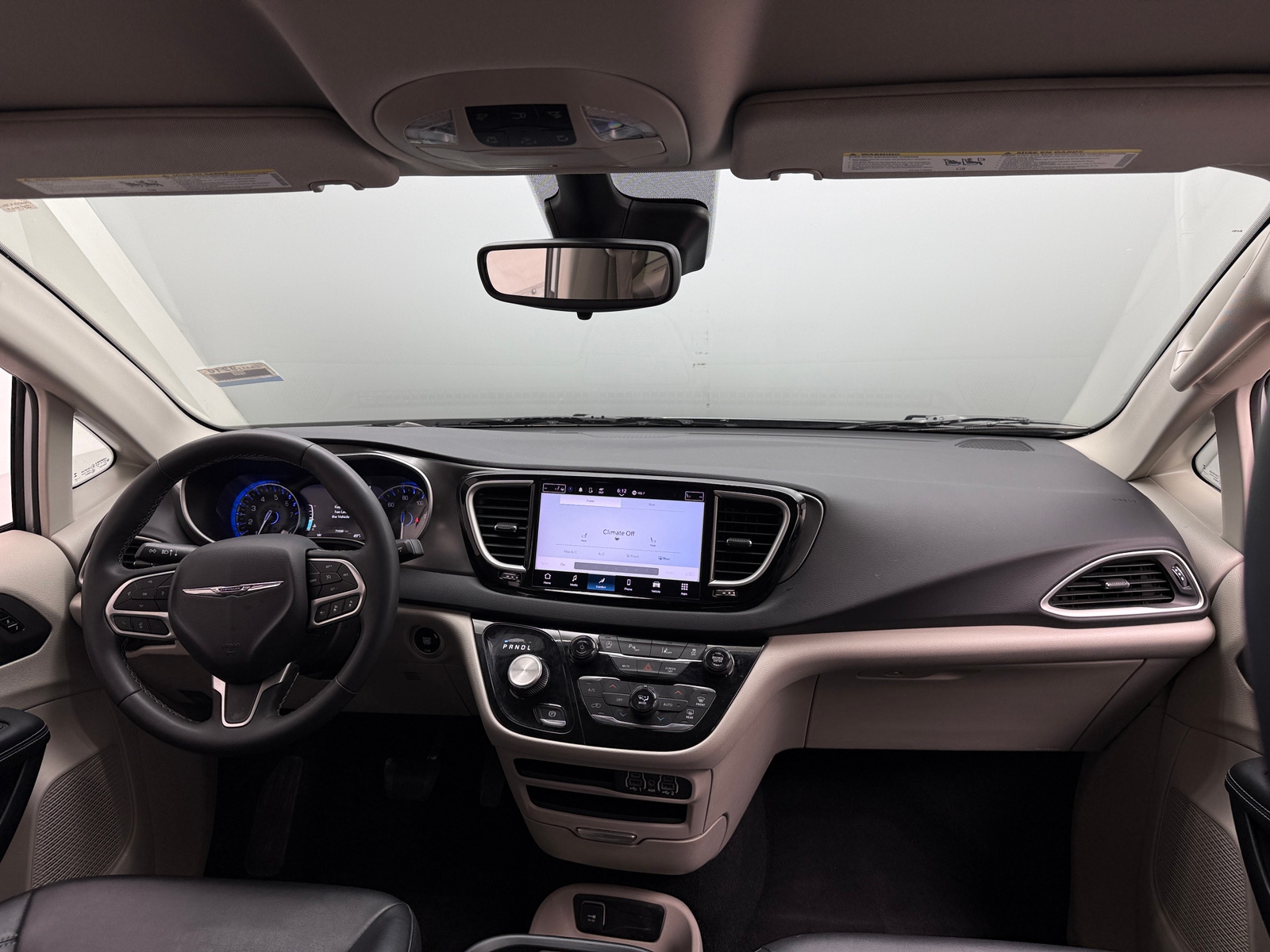 Thumbnail: 2024 Chrysler Pacifica - 2