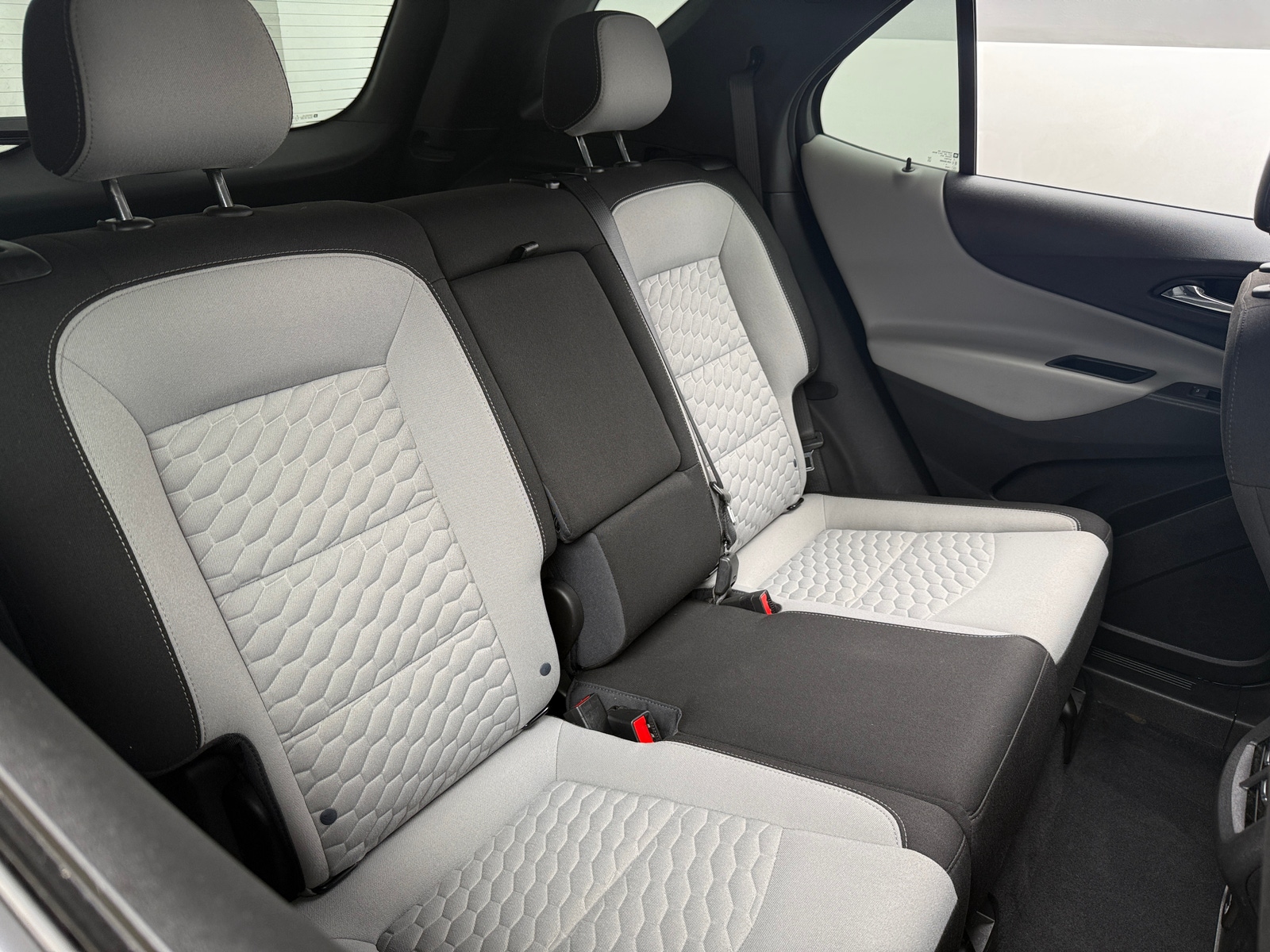 Thumbnail: 2021 Chevrolet Equinox - 6