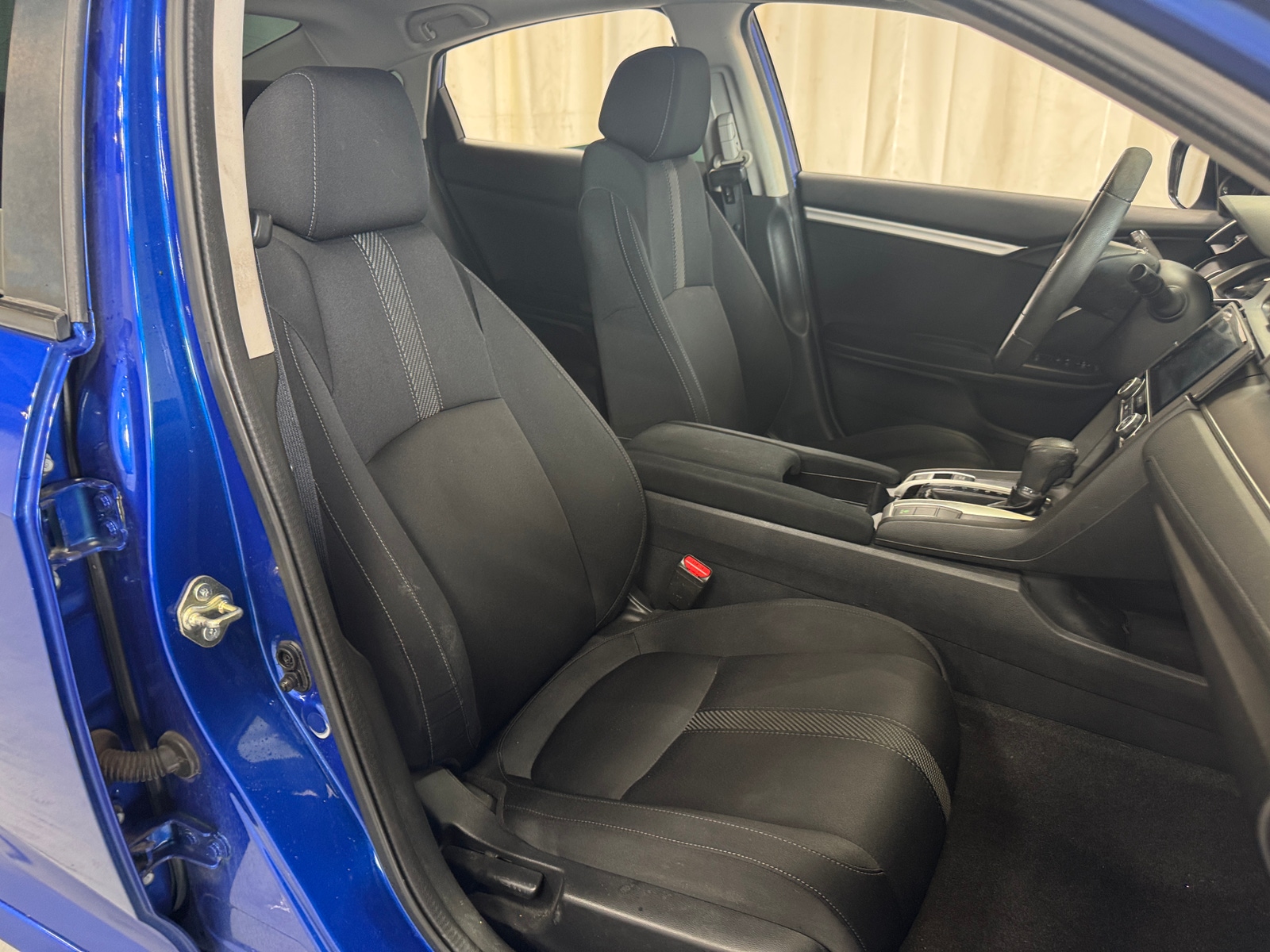 Thumbnail: 2016 Honda Civic - 2