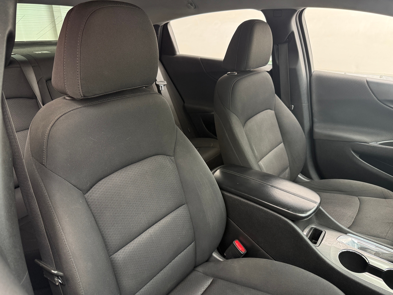 Thumbnail: 2020 Chevrolet Malibu - 2