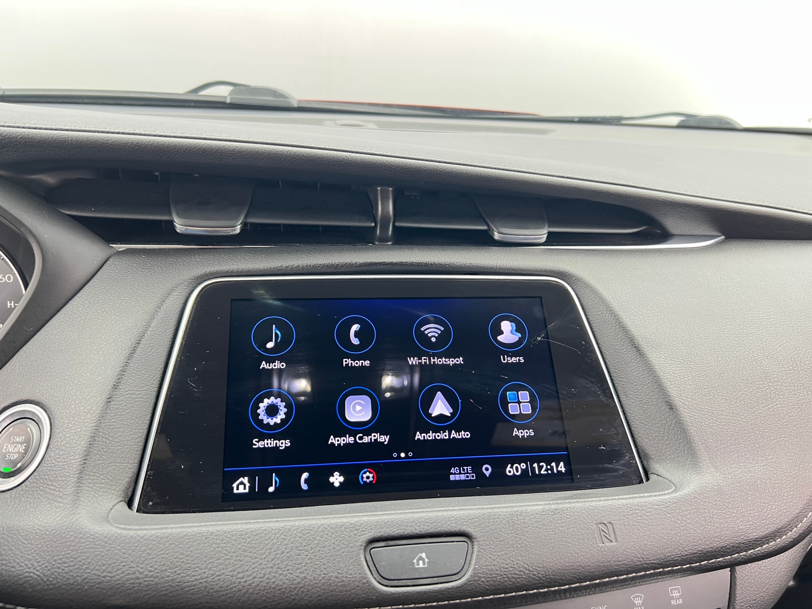 Thumbnail: 2019 Cadillac XT4 - 3