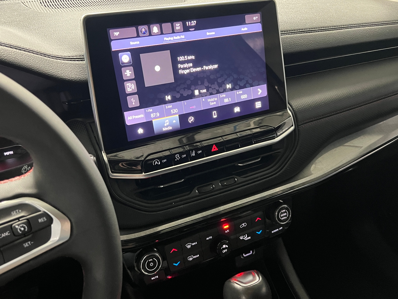 Thumbnail: 2022 Jeep Compass - 4